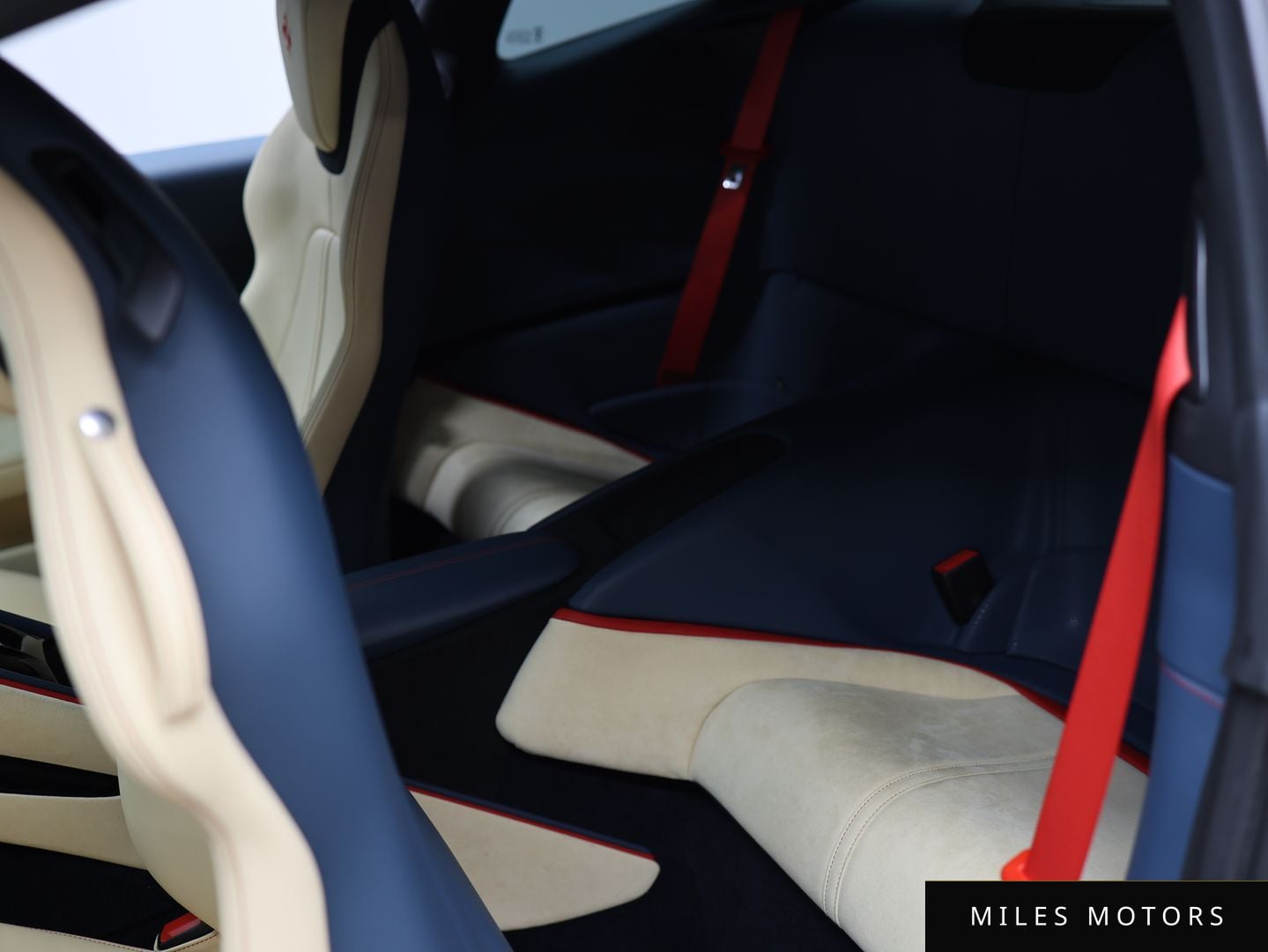 Ferrari 로마 2023 — миниатюра 18