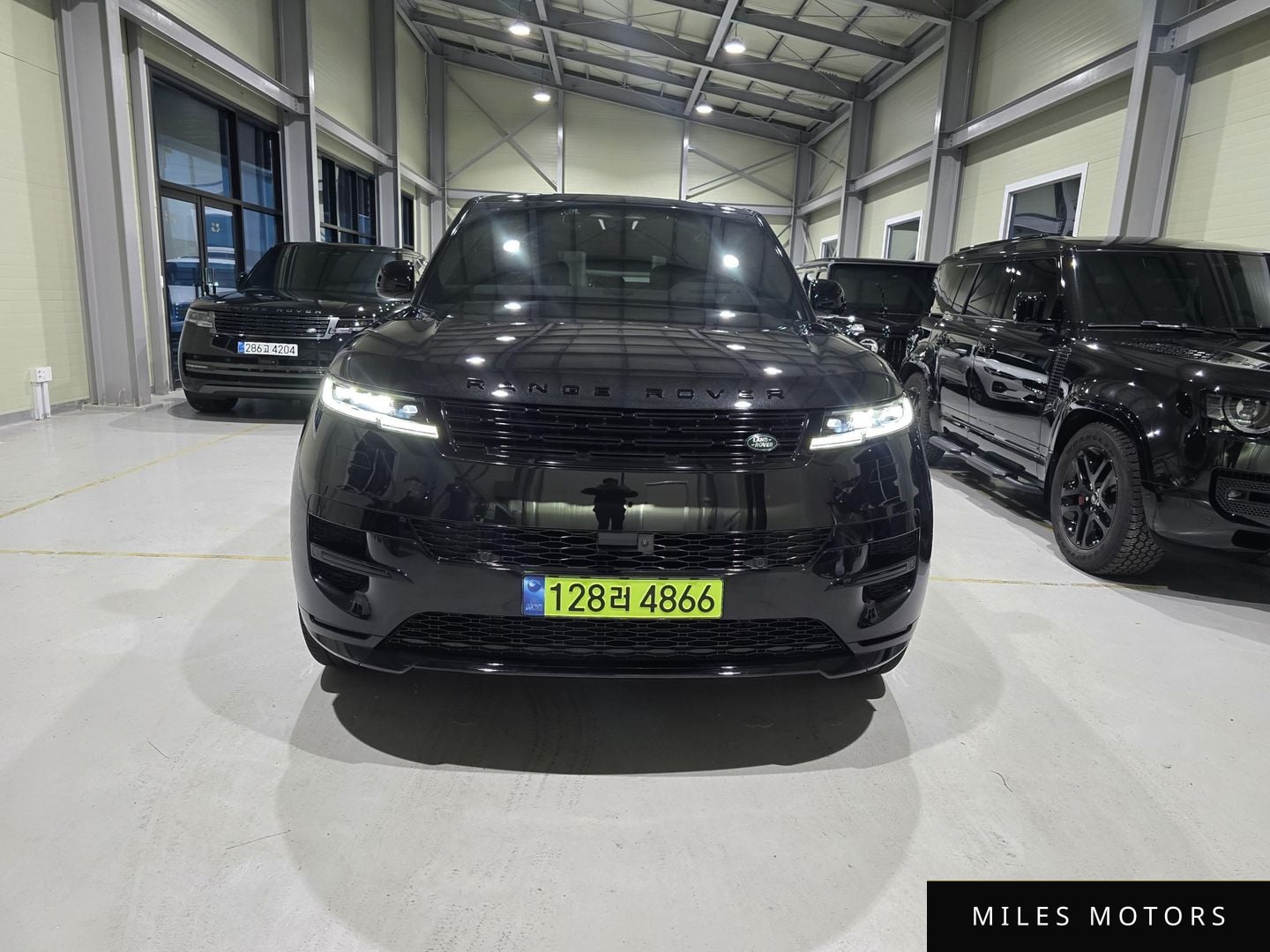 Land Rover Range Rover Sport 2026 — миниатюра 3