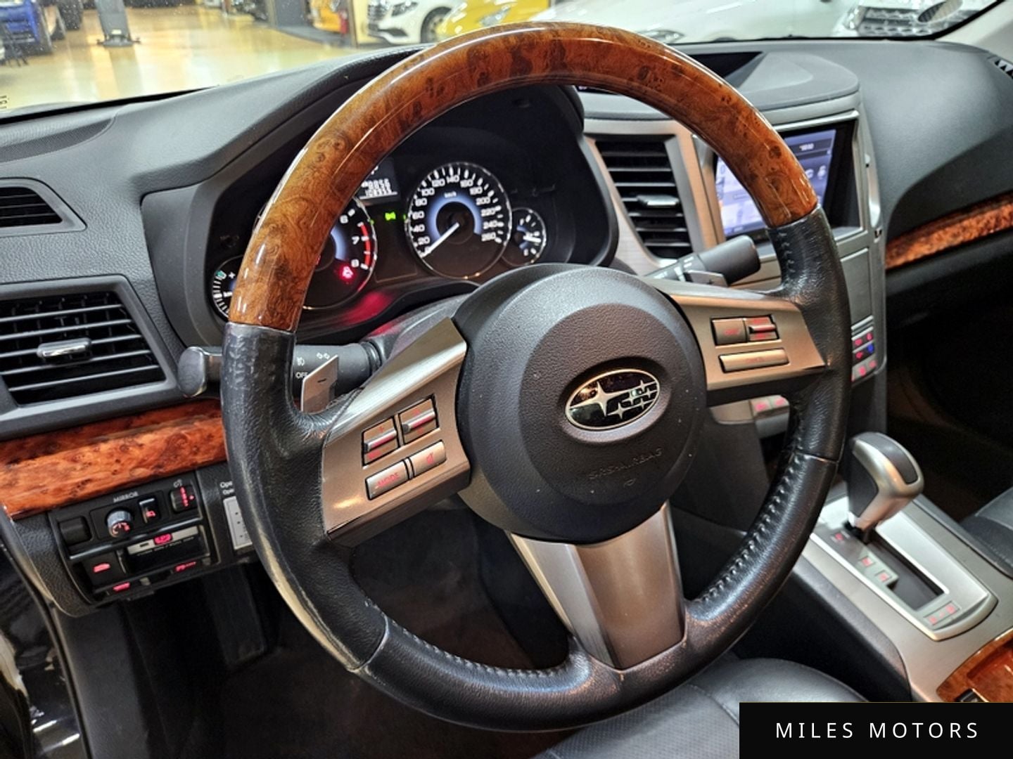 Subaru 레거시 2010 — миниатюра 15