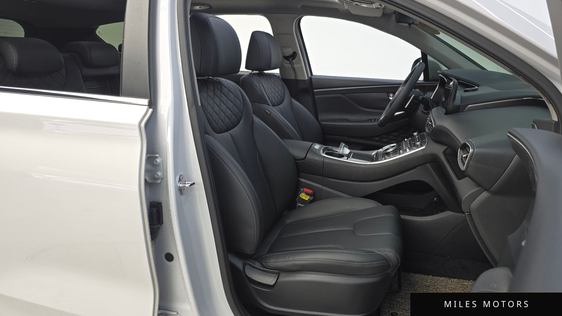 Hyundai Santafe 2023 — миниатюра 17