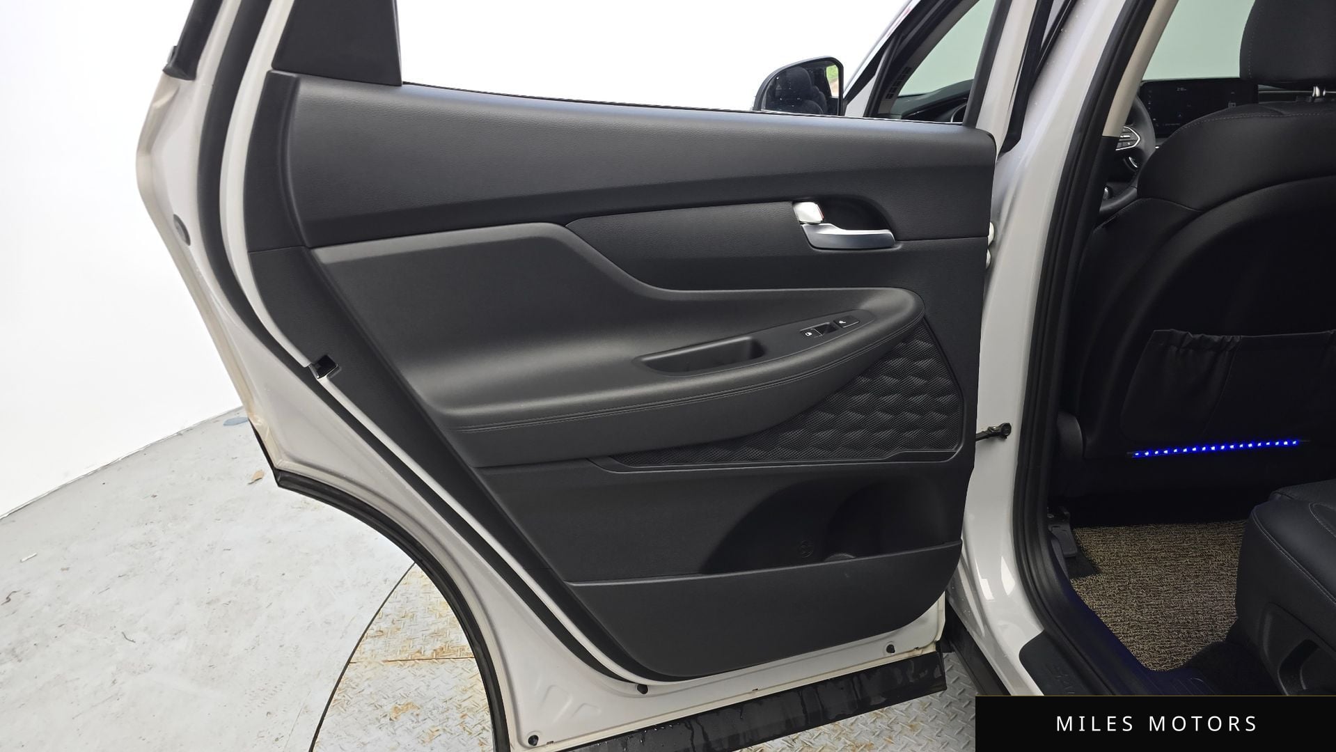 Hyundai Santafe 2023 — миниатюра 15