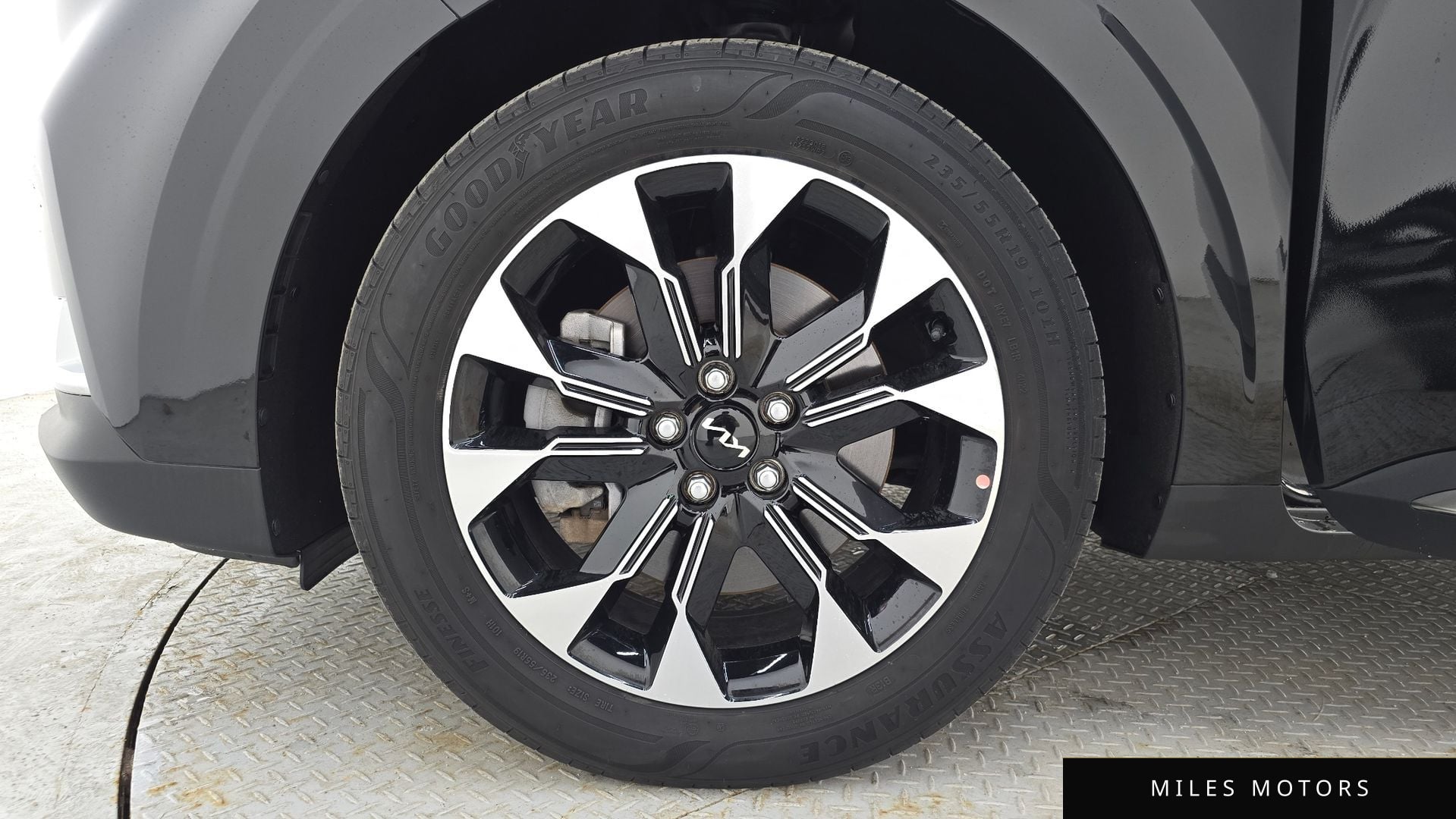 Kia Carnival 2023 — миниатюра 5