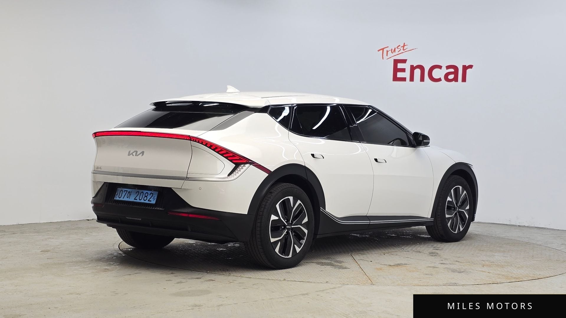 Kia EV6 2024 — миниатюра 2