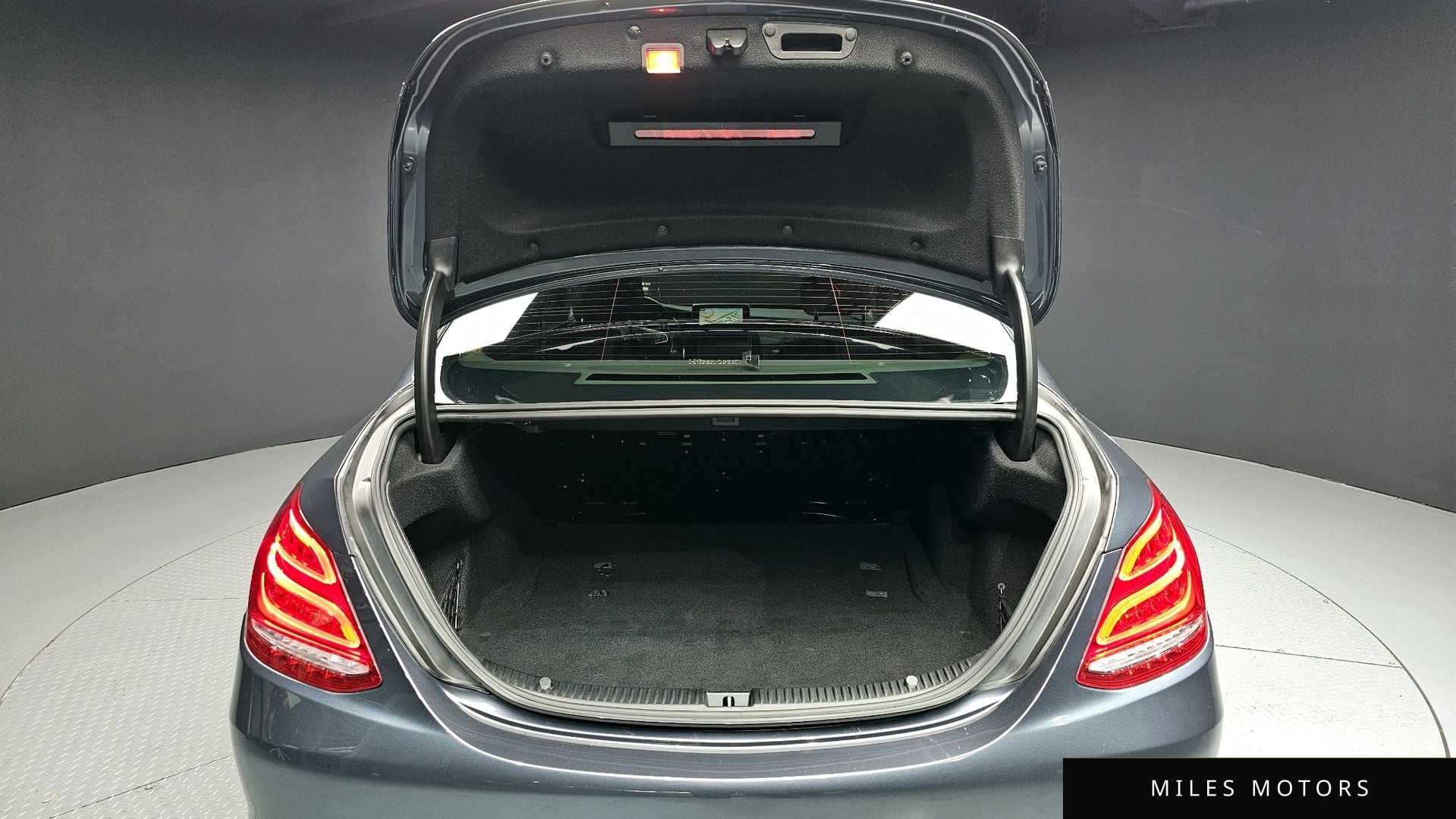 Mercedes-Benz C-Class W205 2016 — миниатюра 20