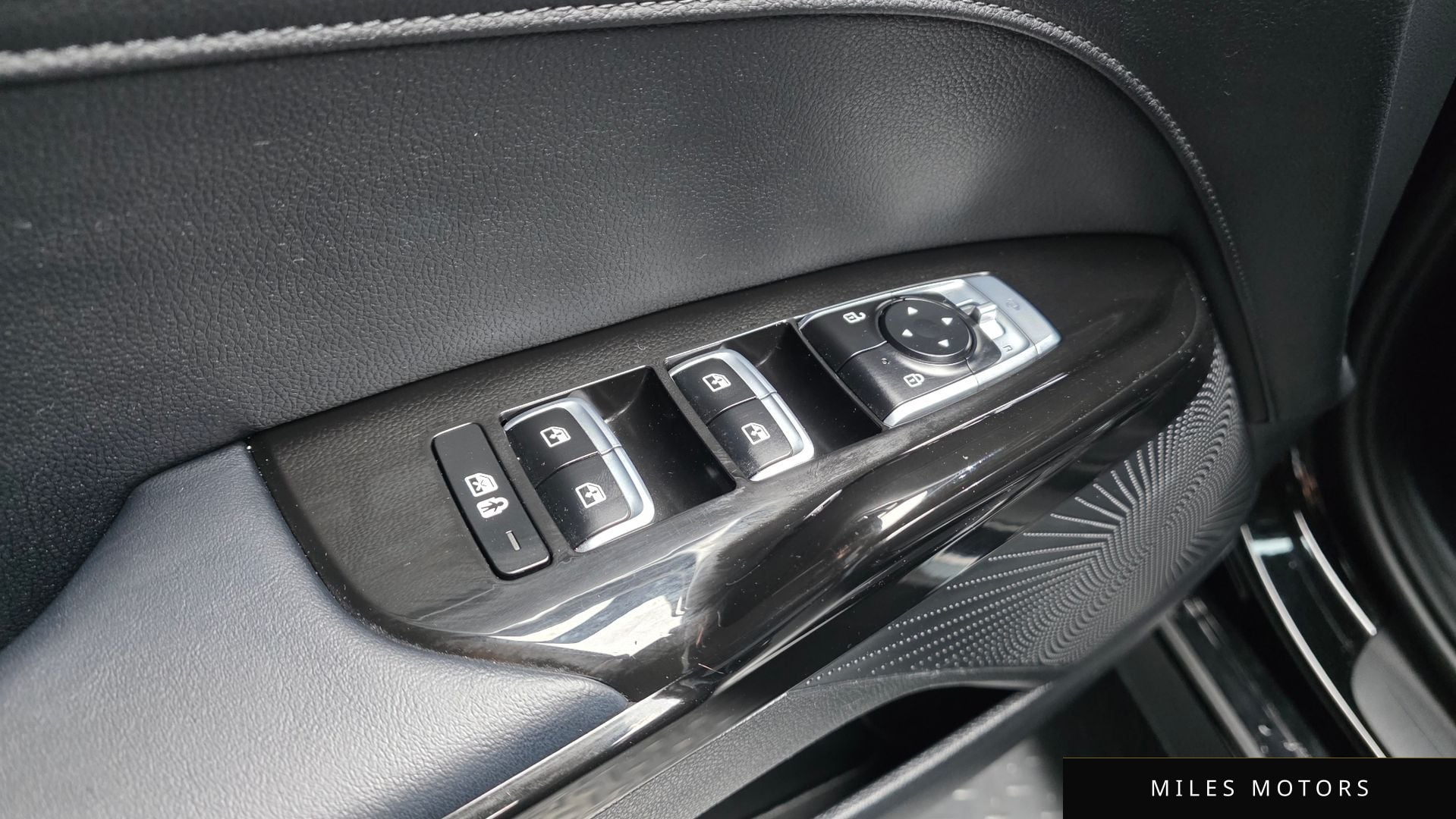 Kia K5 2023 — миниатюра 27