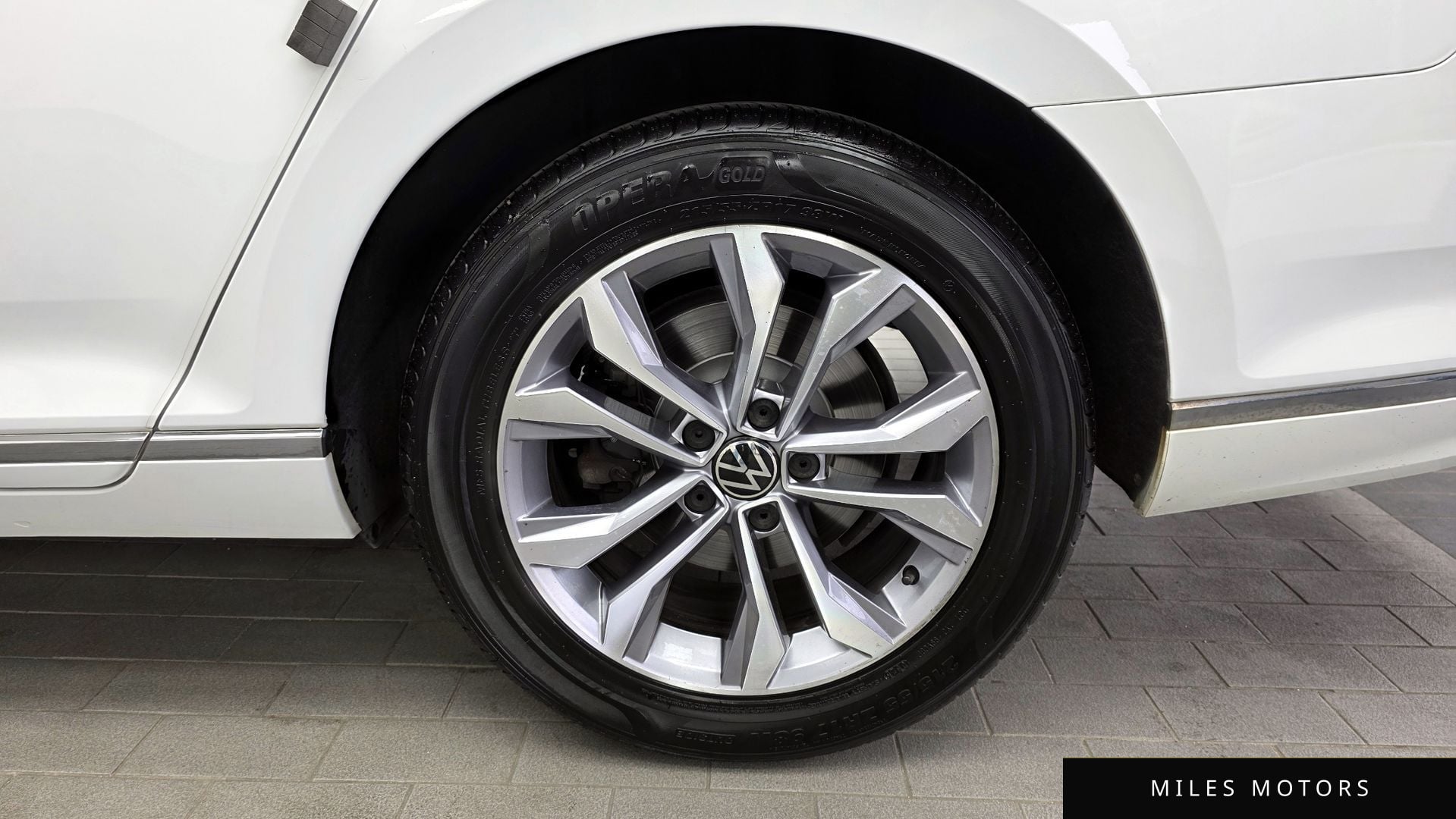 Volkswagen Passat 2022 — миниатюра 7