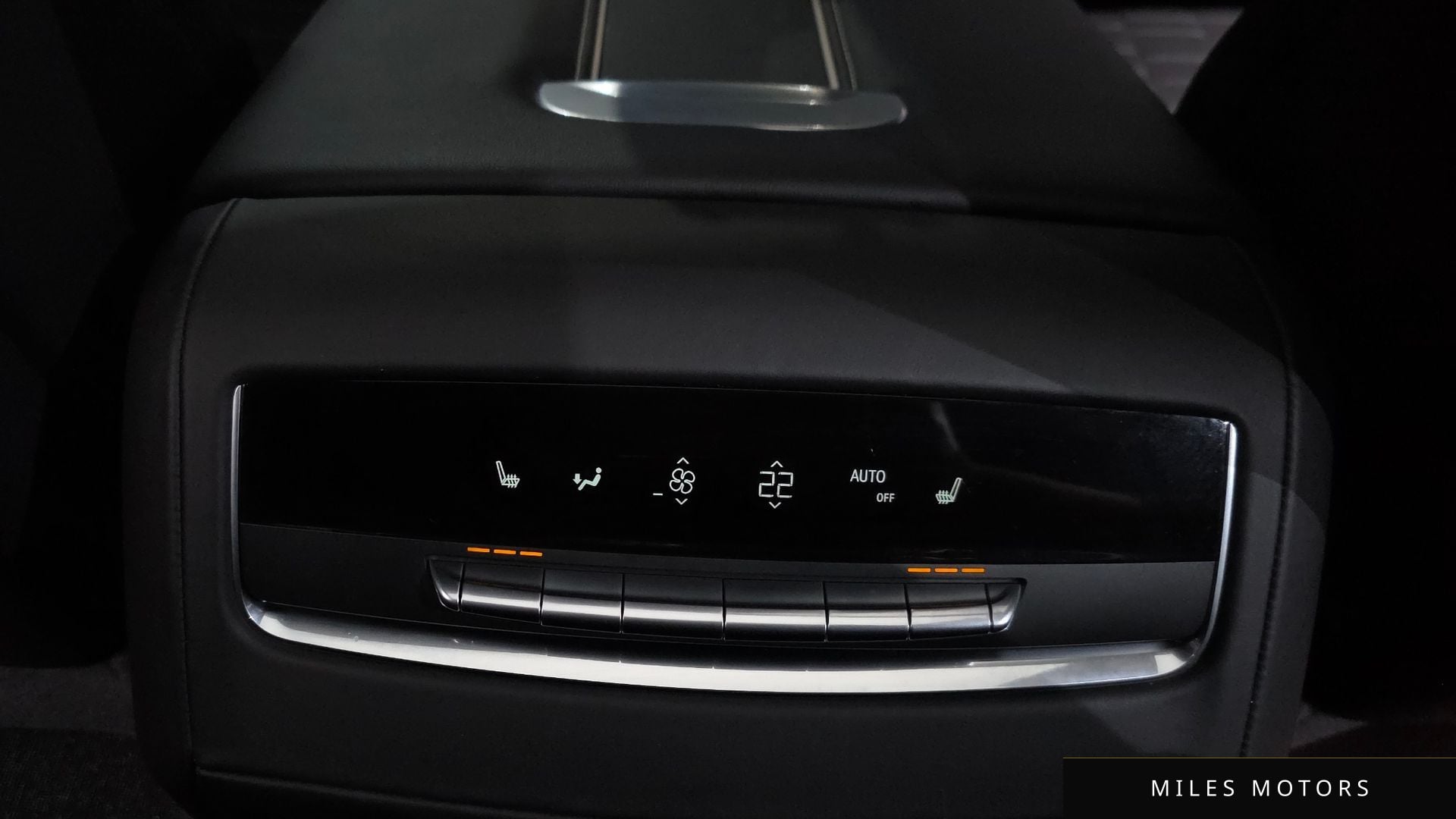 Cadillac Escalade 2025 — миниатюра 25