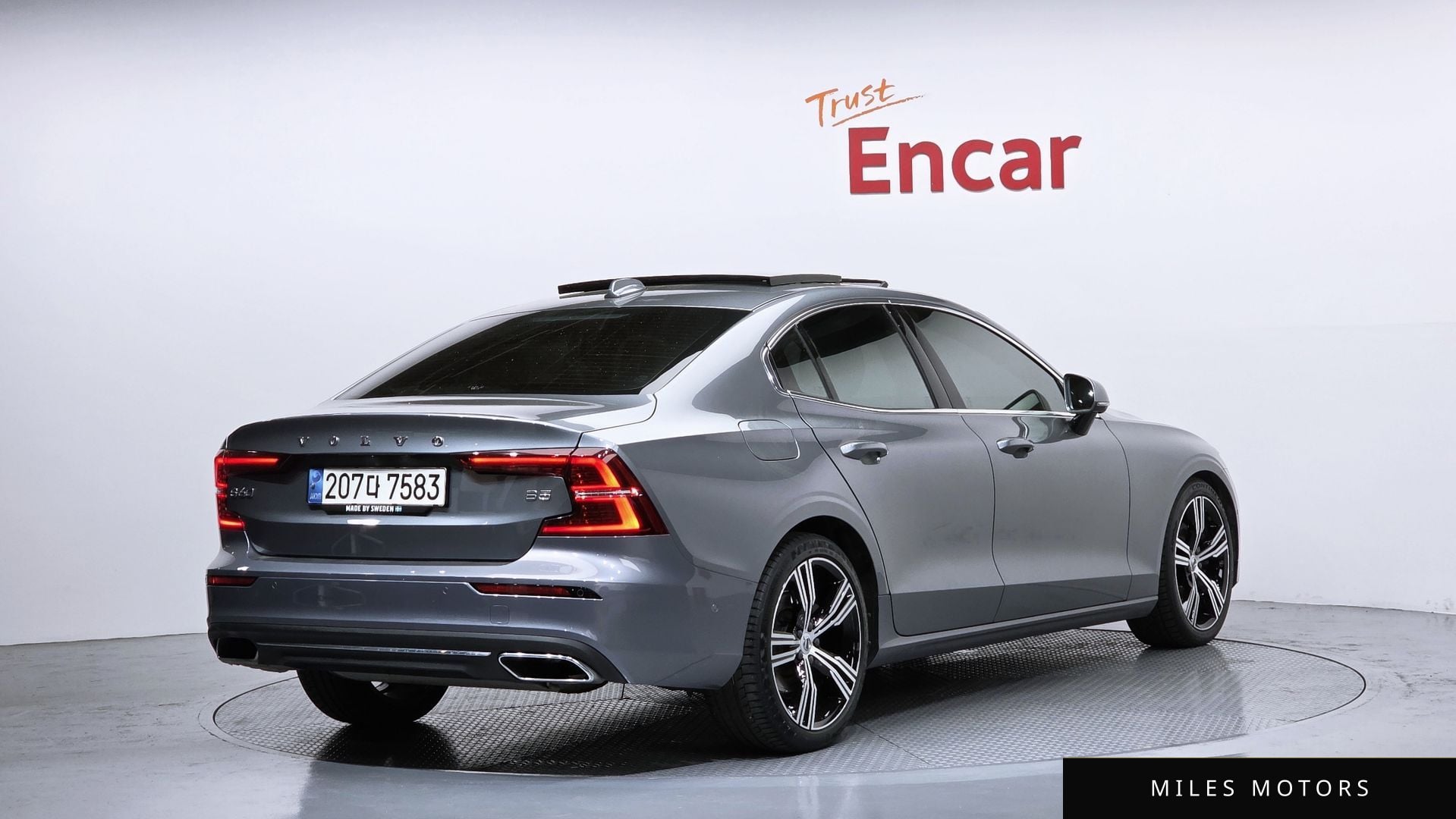 Volvo S60 2021 — миниатюра 2