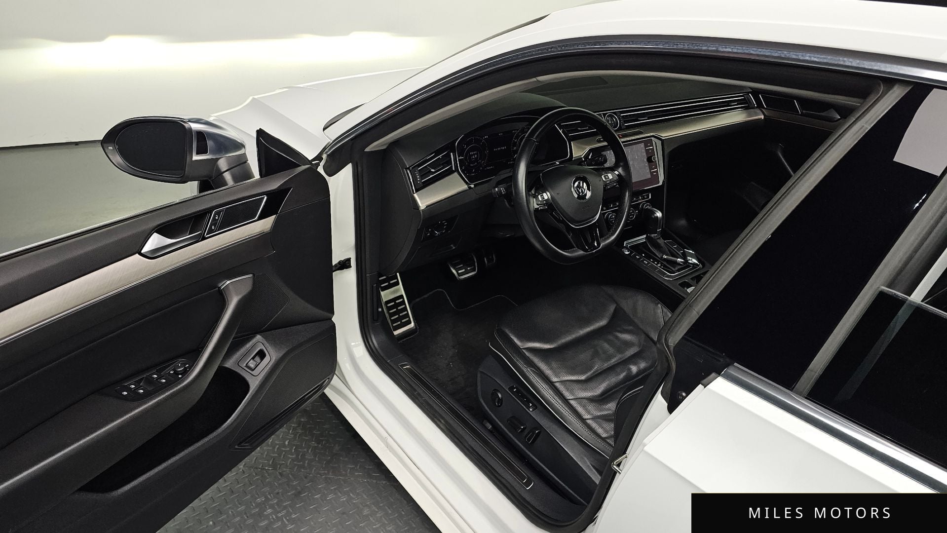 Volkswagen 아테온 2019 — миниатюра 11