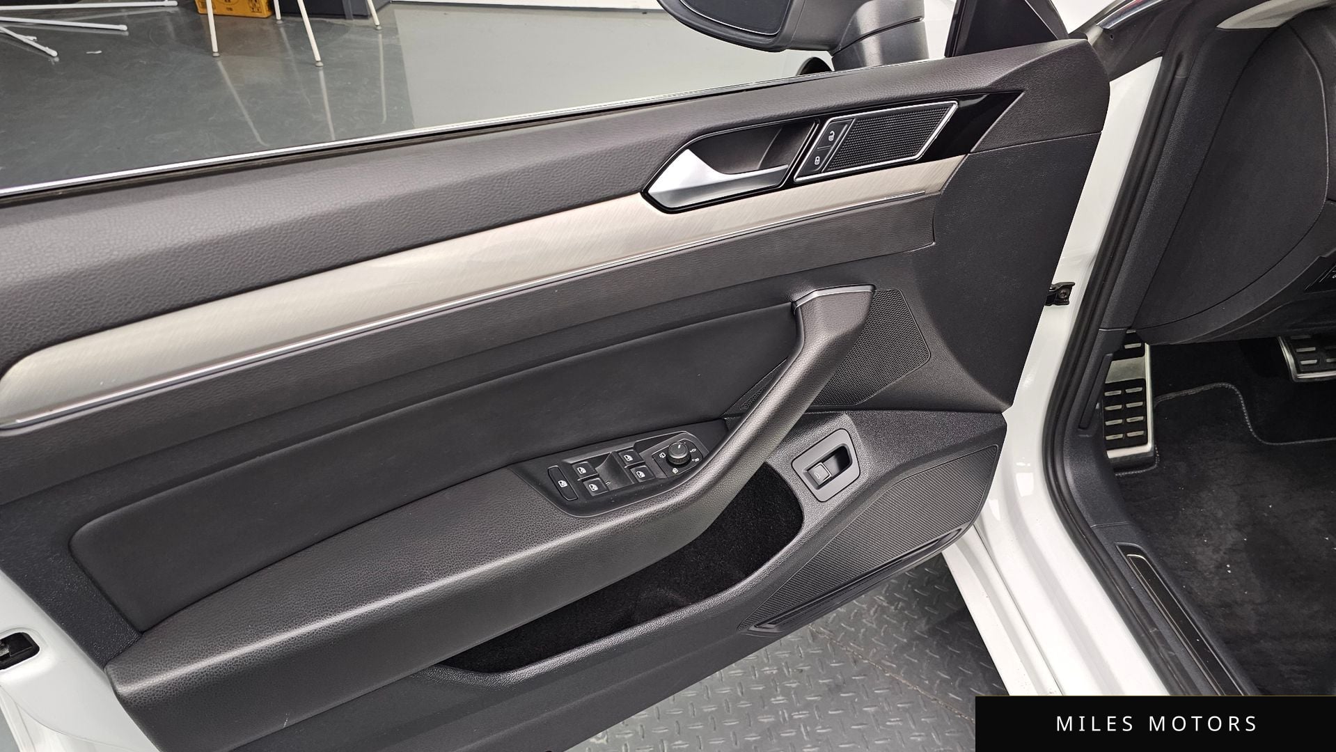 Volkswagen 아테온 2019 — миниатюра 19