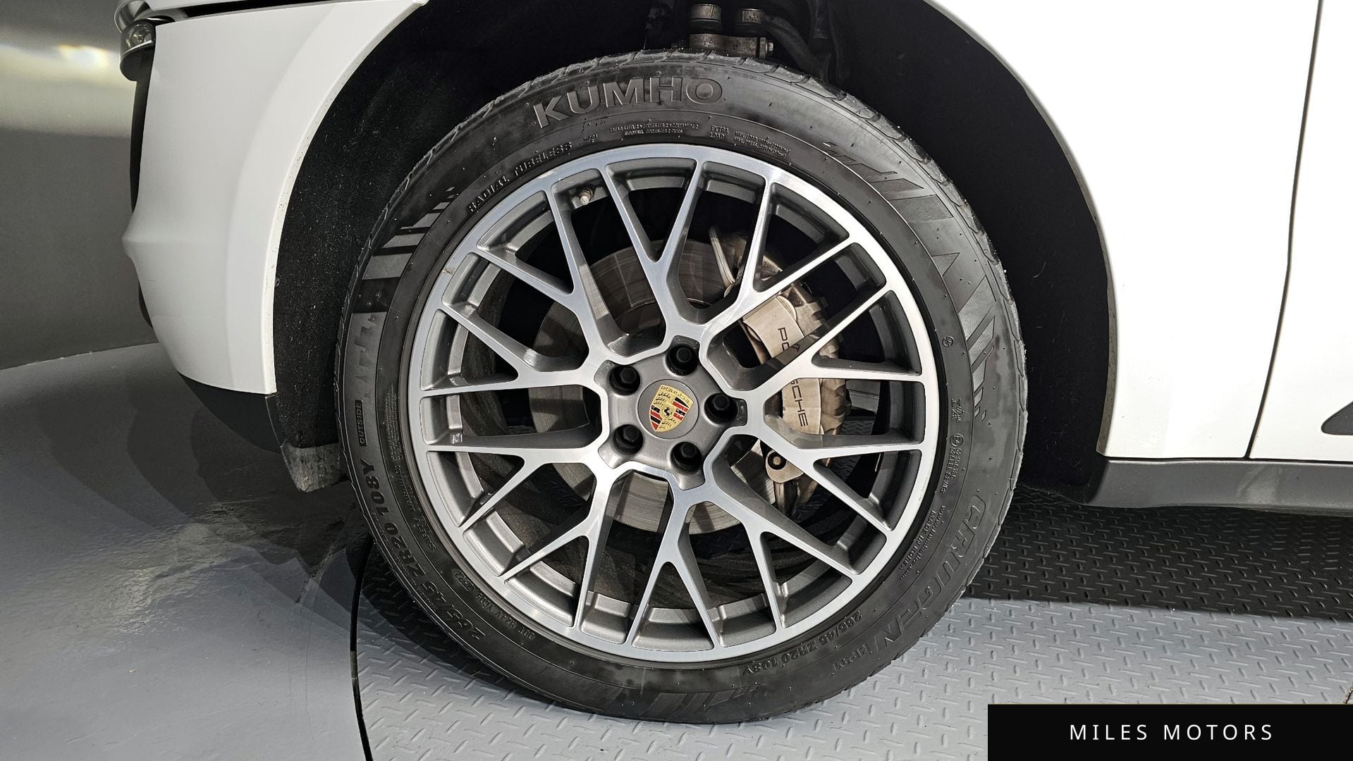 Porsche Macan 2017 — миниатюра 5