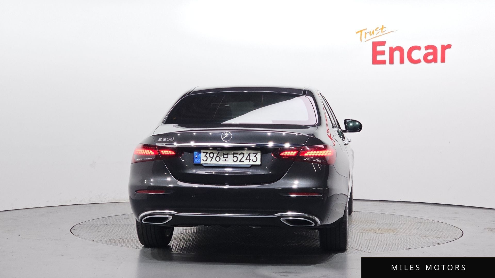 Mercedes-Benz E-클래스 W213 2021 — миниатюра 4