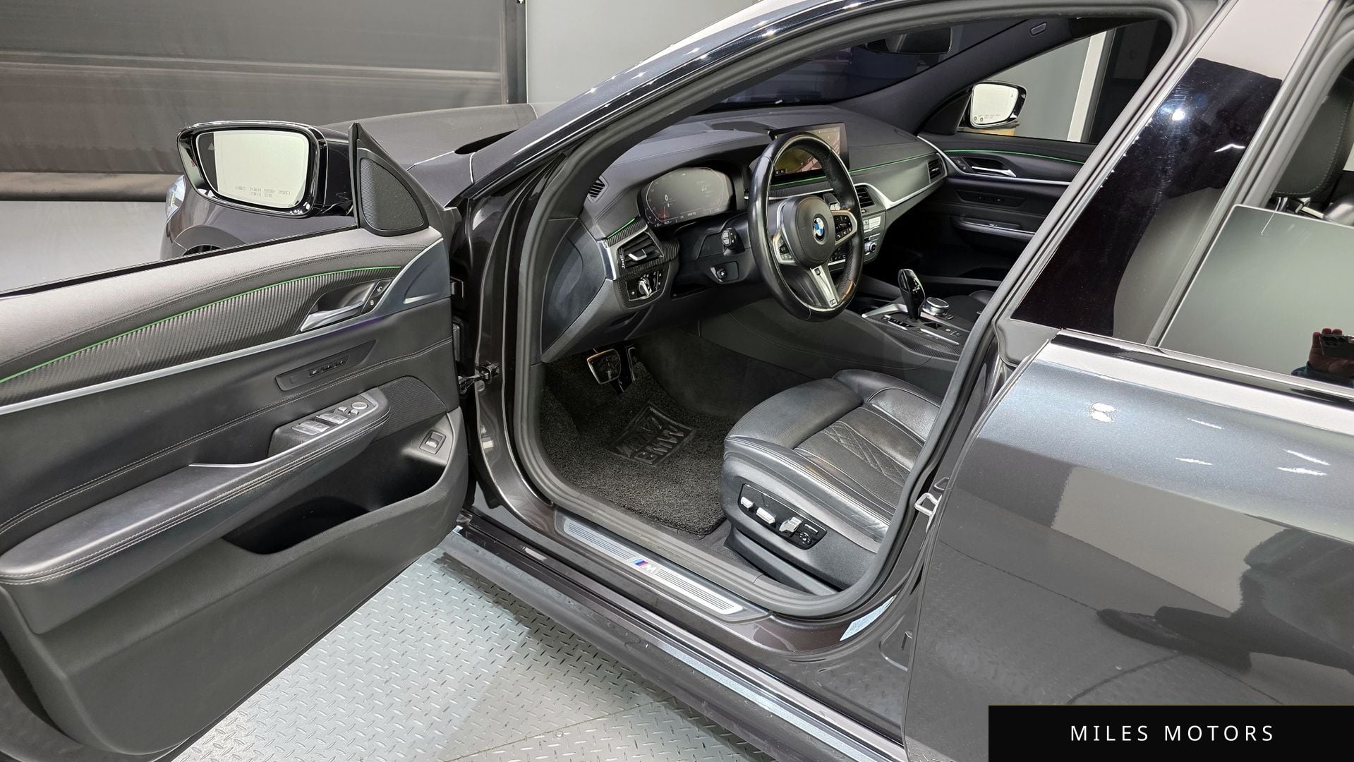 BMW 6 Series GT (G32) 2020 — миниатюра 10