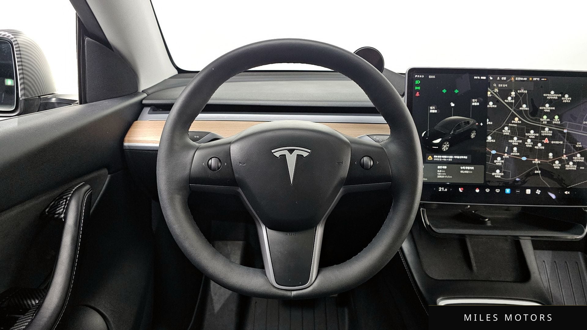 Tesla 모델 Y 2021 — миниатюра 18