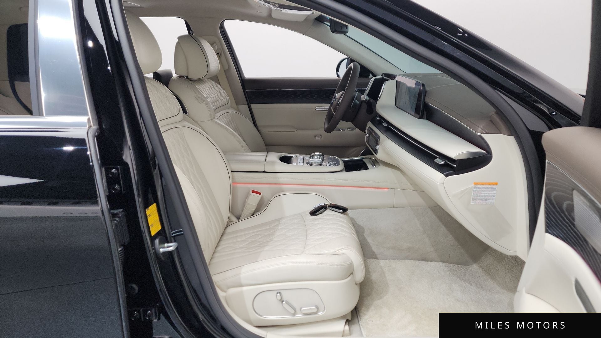 Genesis G90 (RS4) 2023 — миниатюра 11