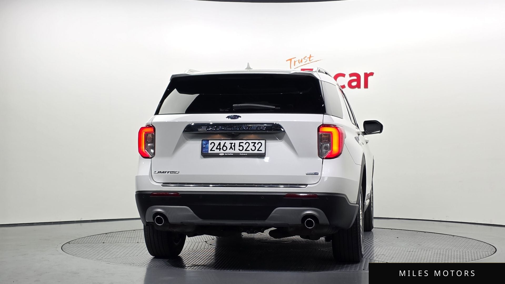 Ford Explorer 2020 — миниатюра 4