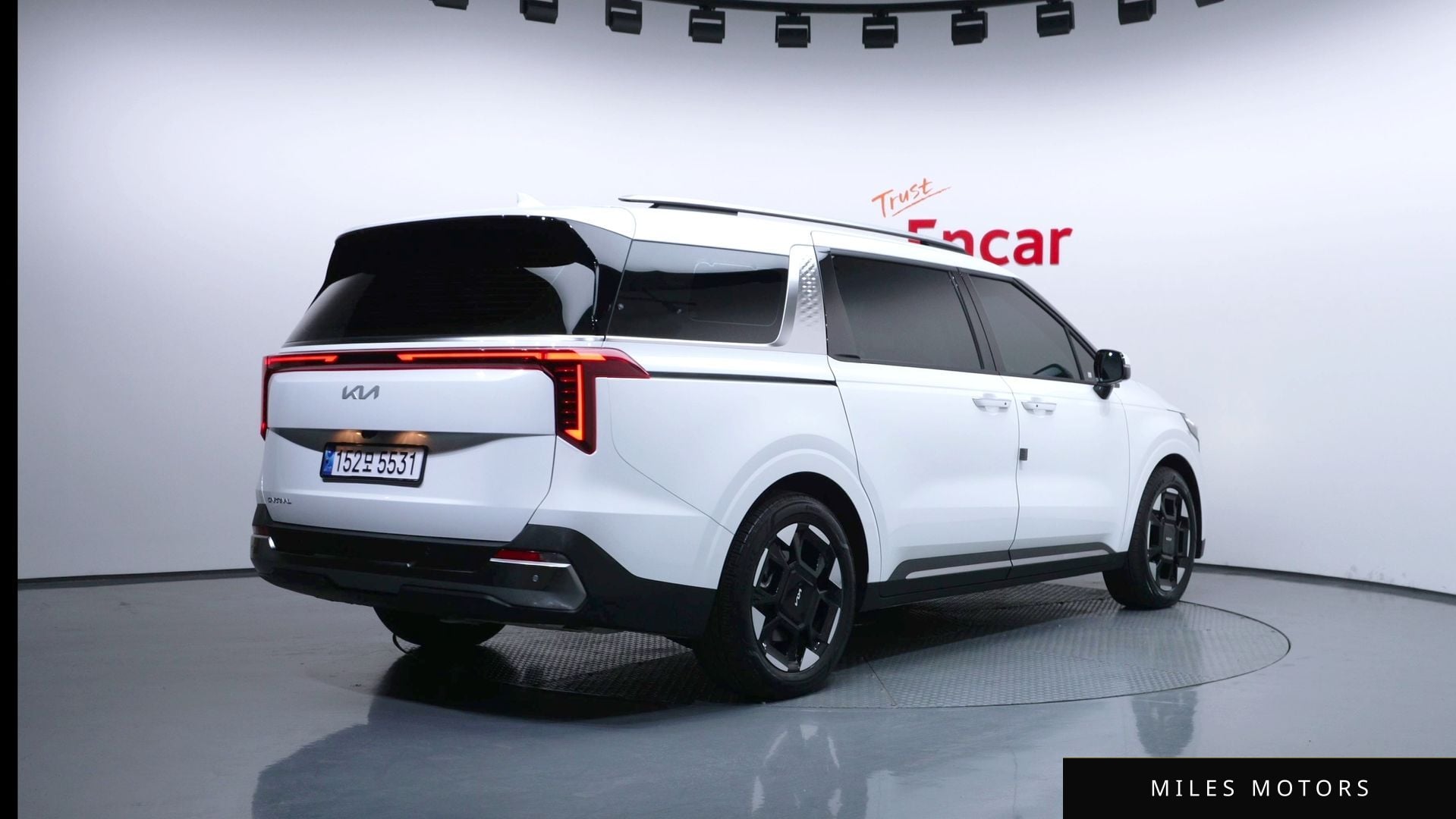 Kia Canival 2024 — миниатюра 2