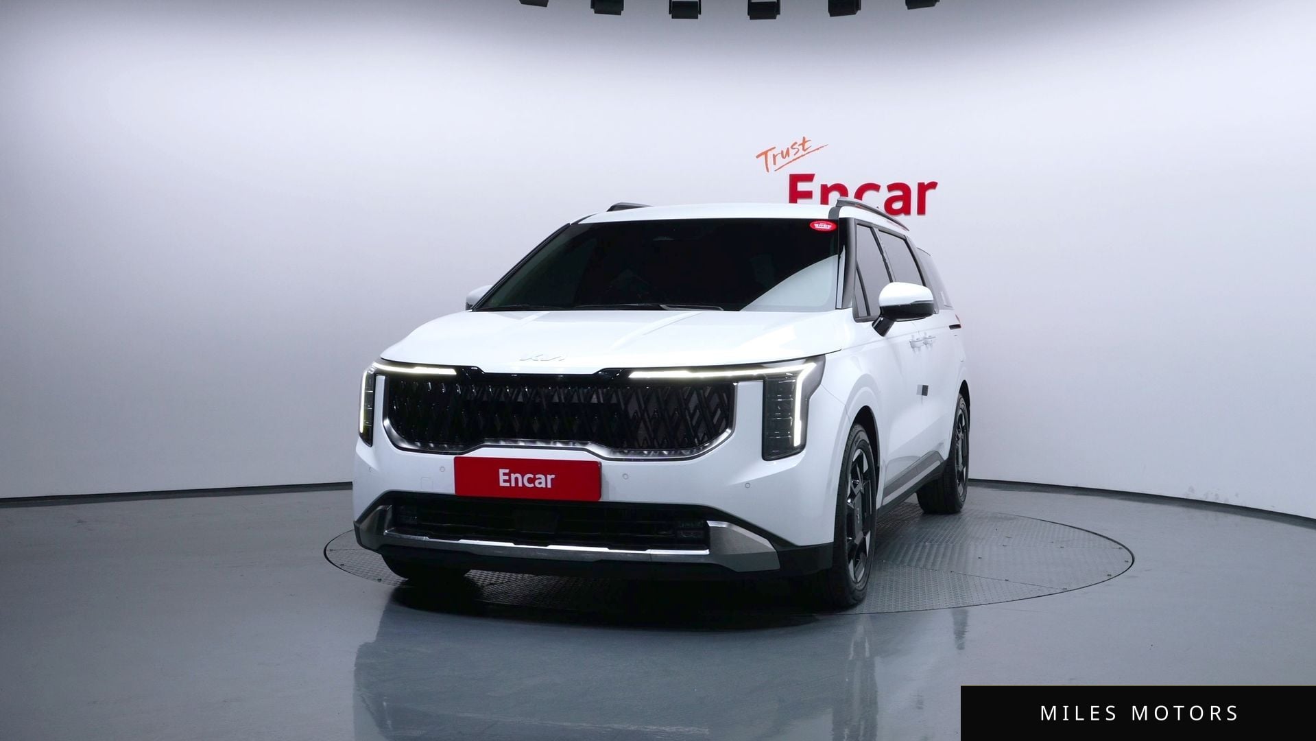 Kia Canival 2024 — миниатюра 3