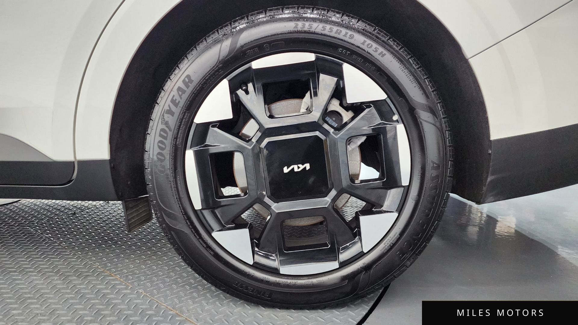 Kia Canival 2024 — миниатюра 7