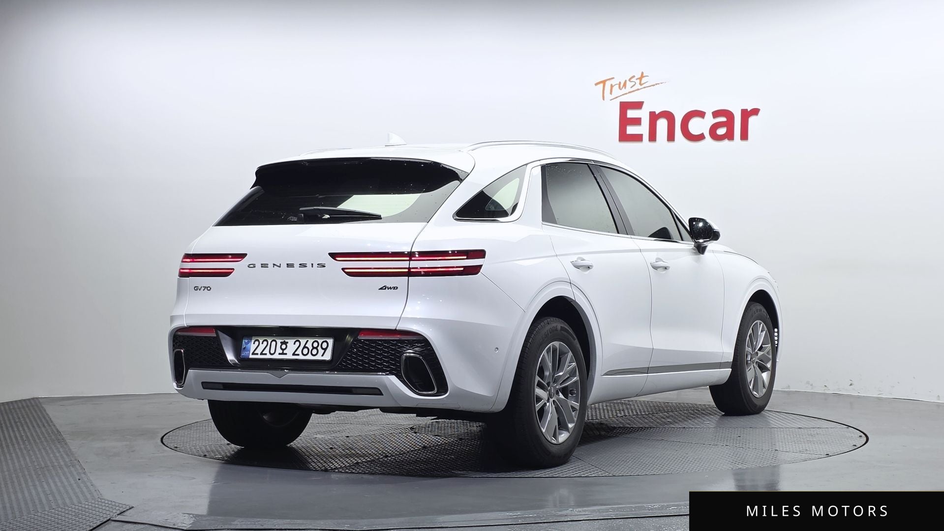 Genesis GV70 2023 — миниатюра 2