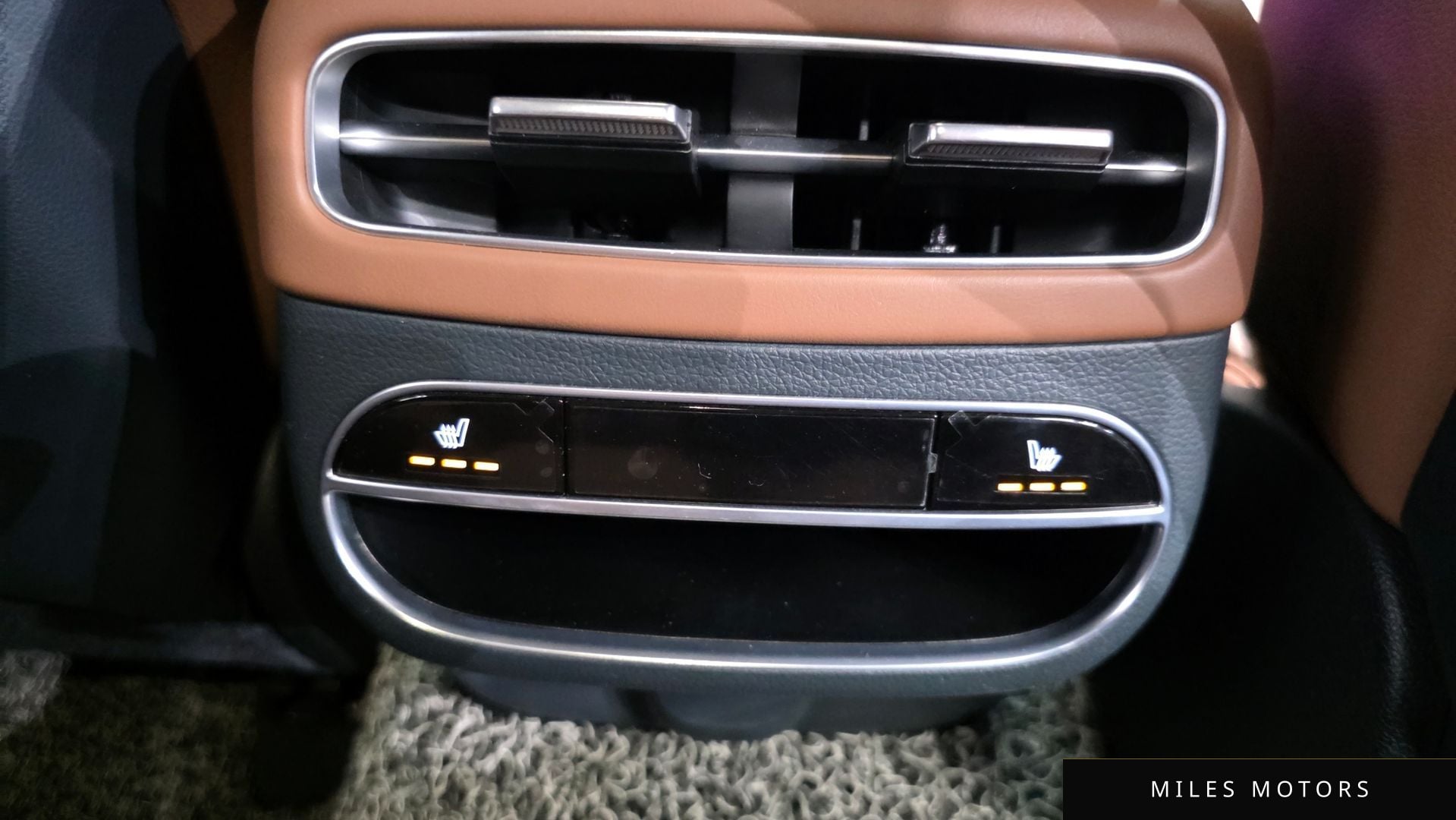 Genesis GV70 2023 — миниатюра 24