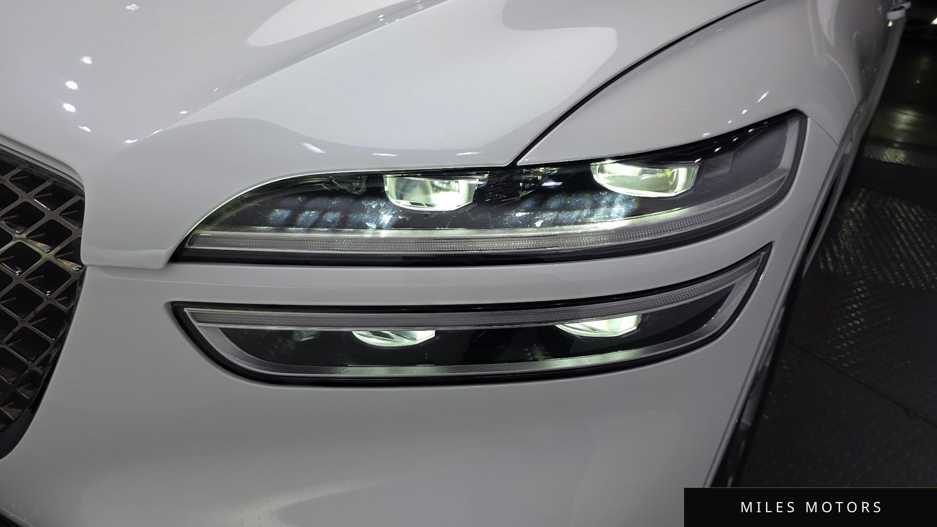 Genesis GV70 2023 — миниатюра 8
