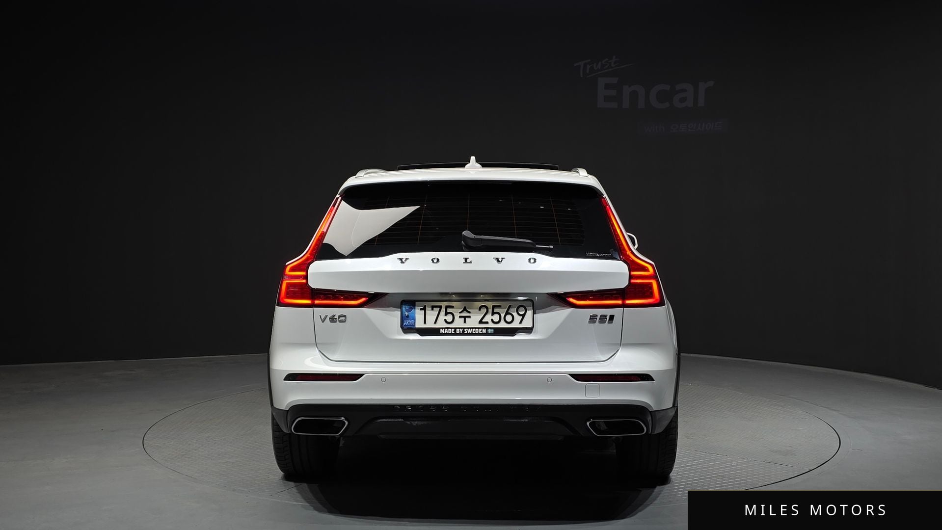 Volvo V60 크로스컨트리 2021 — миниатюра 4