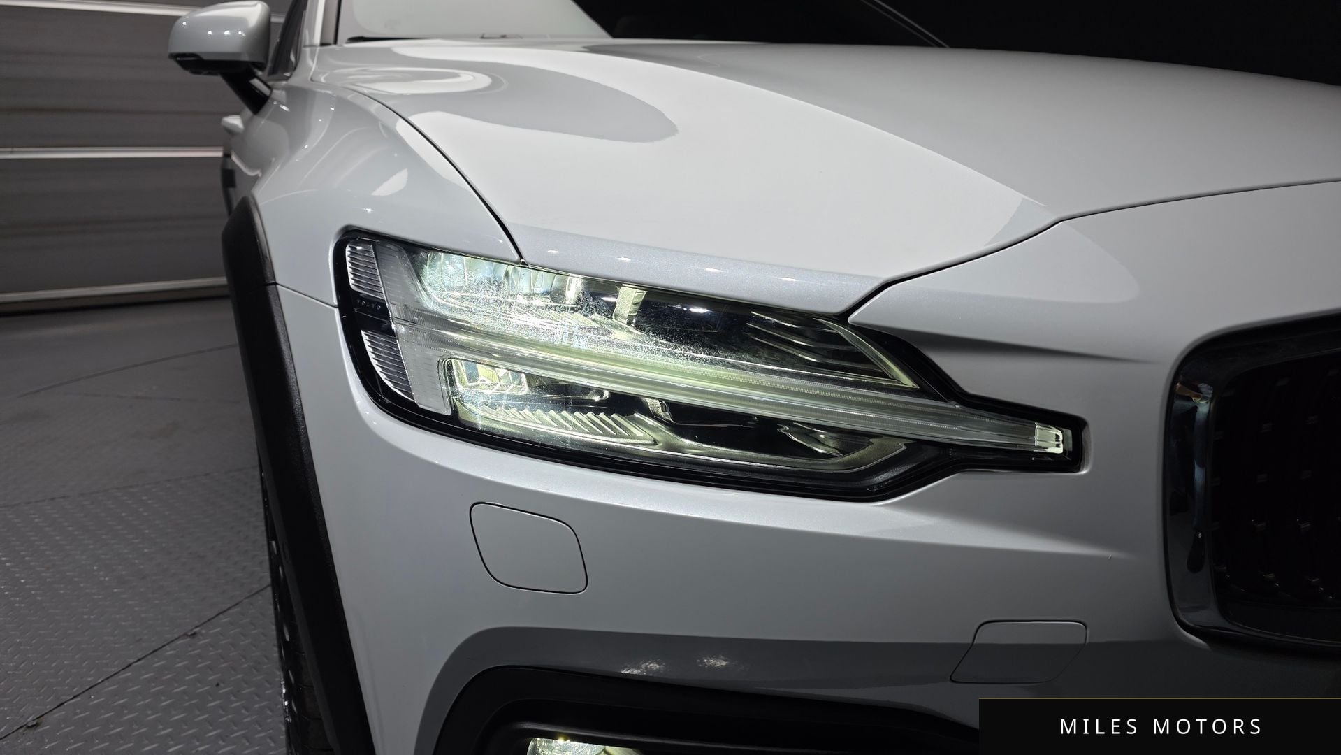 Volvo V60 크로스컨트리 2021 — миниатюра 8