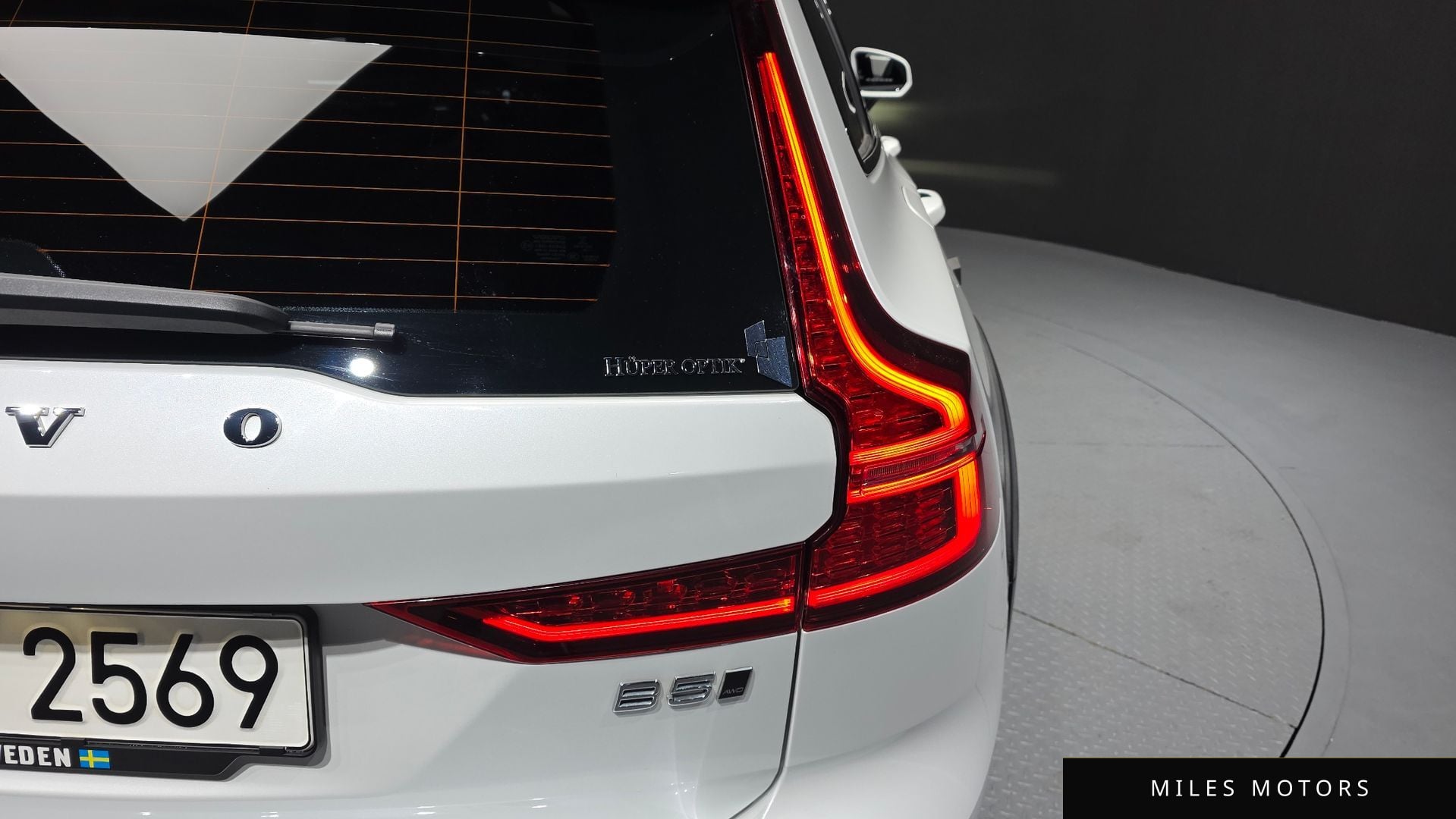 Volvo V60 크로스컨트리 2021 — миниатюра 9