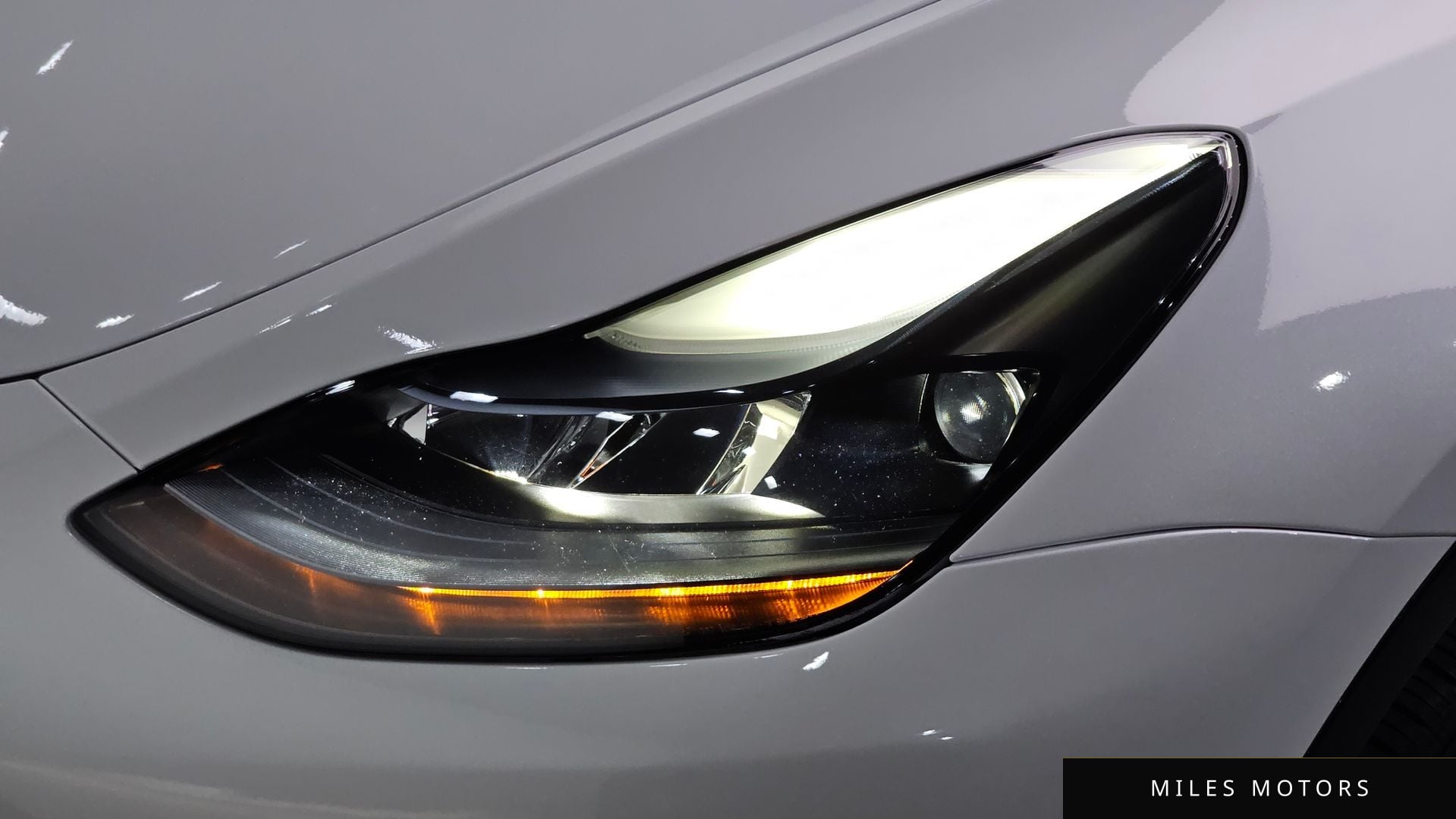 Tesla Model Y 2023 — миниатюра 7