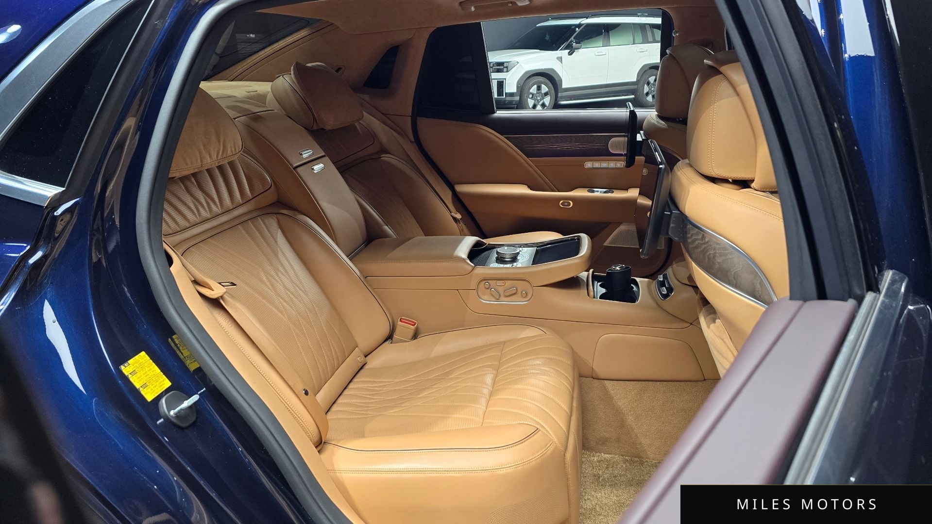 Genesis G90 (RS4) 2022 — миниатюра 16