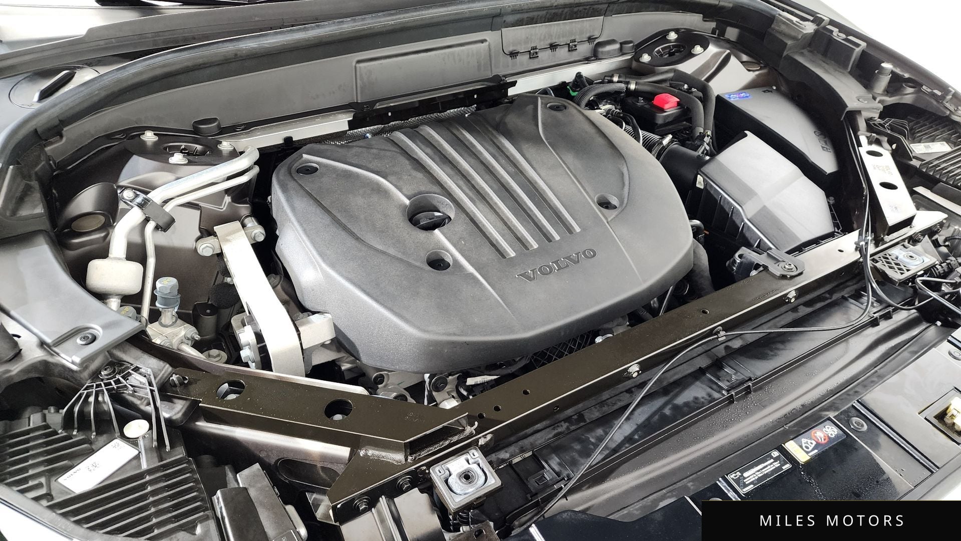 Volvo XC60 2024 — миниатюра 6