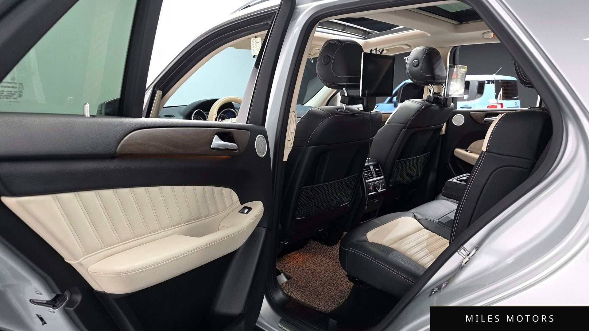 Mercedes-Benz GLE-Class W166 2016 — миниатюра 11