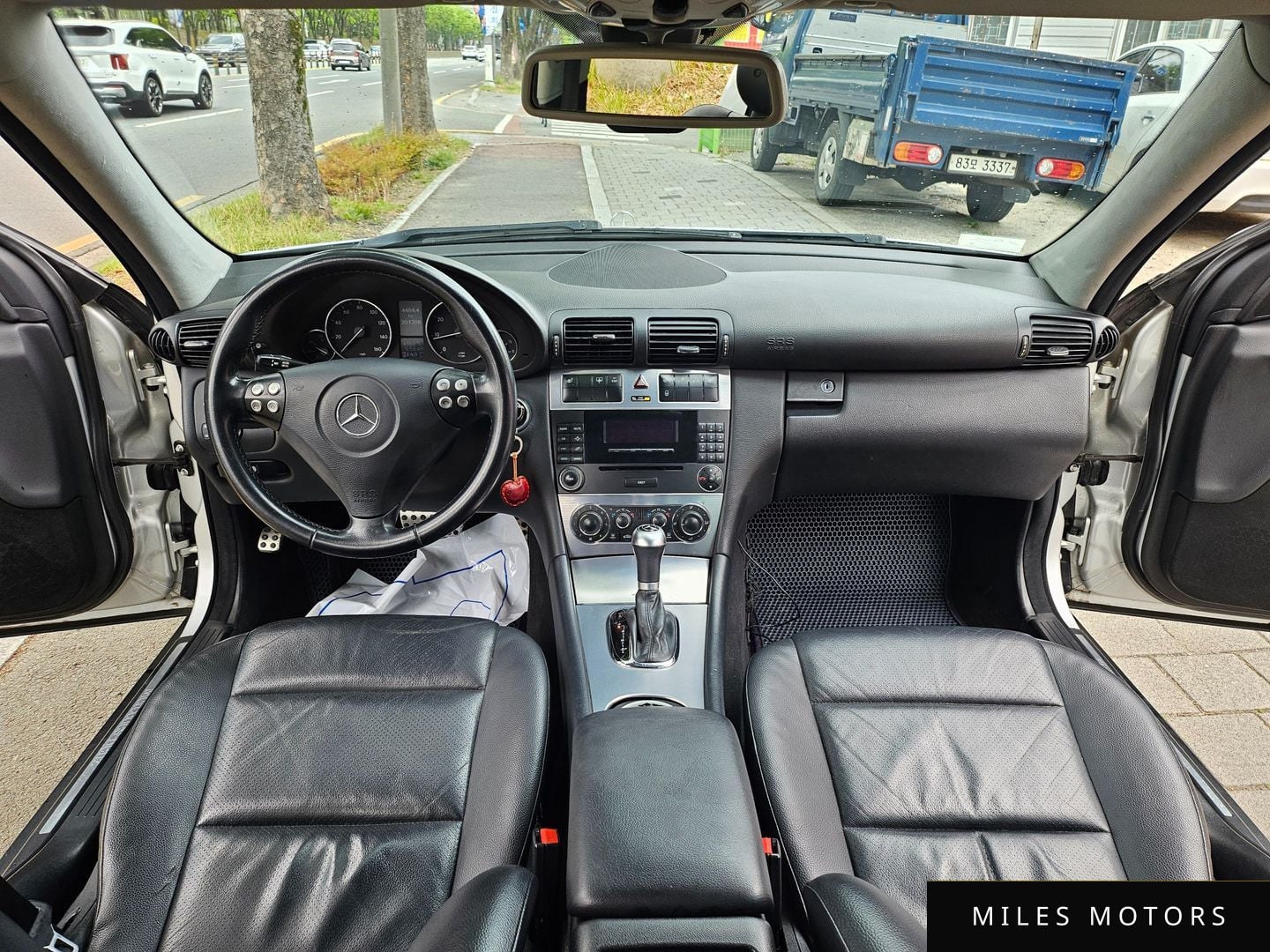 Mercedes-Benz C-Class 2005 — миниатюра 10