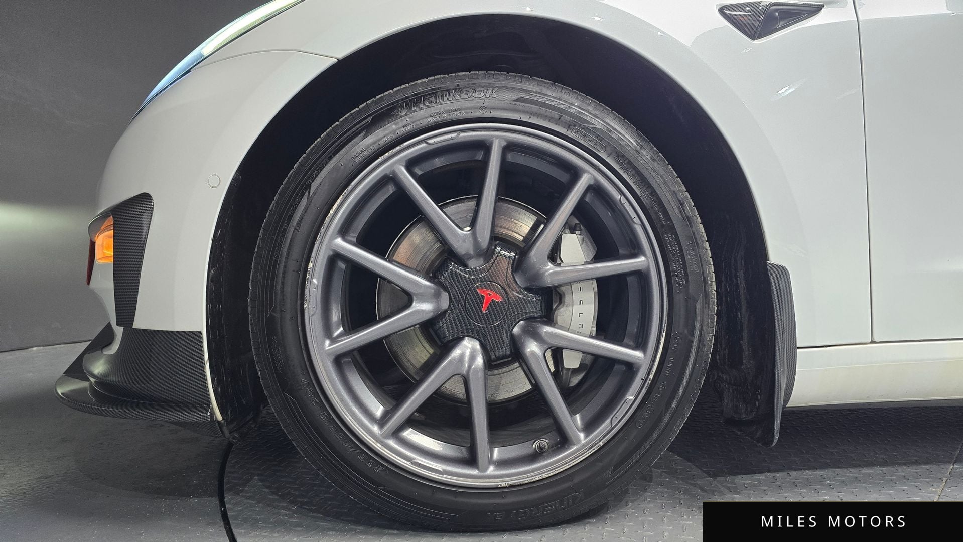Tesla 모델 3 2020 — миниатюра 5