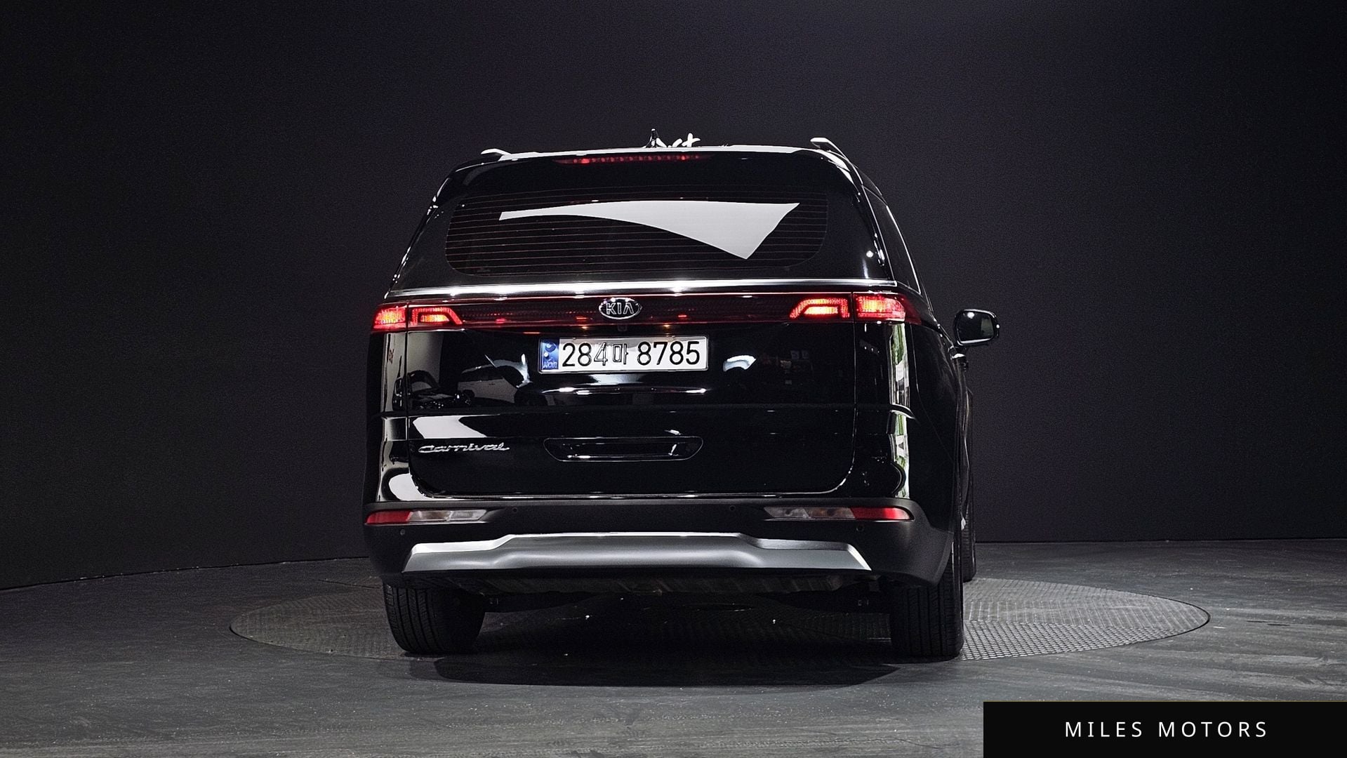 Kia Carnival 2021 — миниатюра 3
