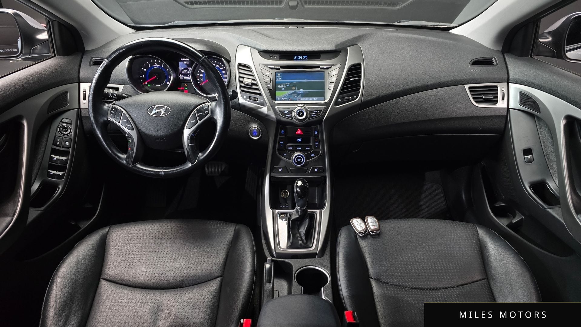 Hyundai AVANTE 2015 — миниатюра 10