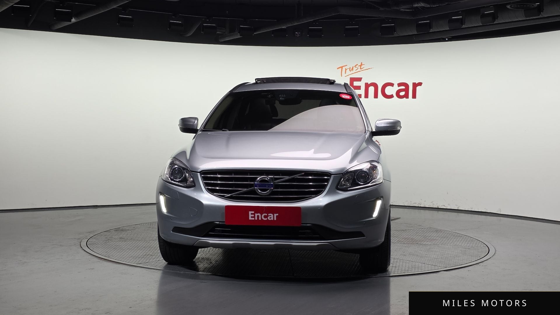 Volvo XC60 2017 — миниатюра 3
