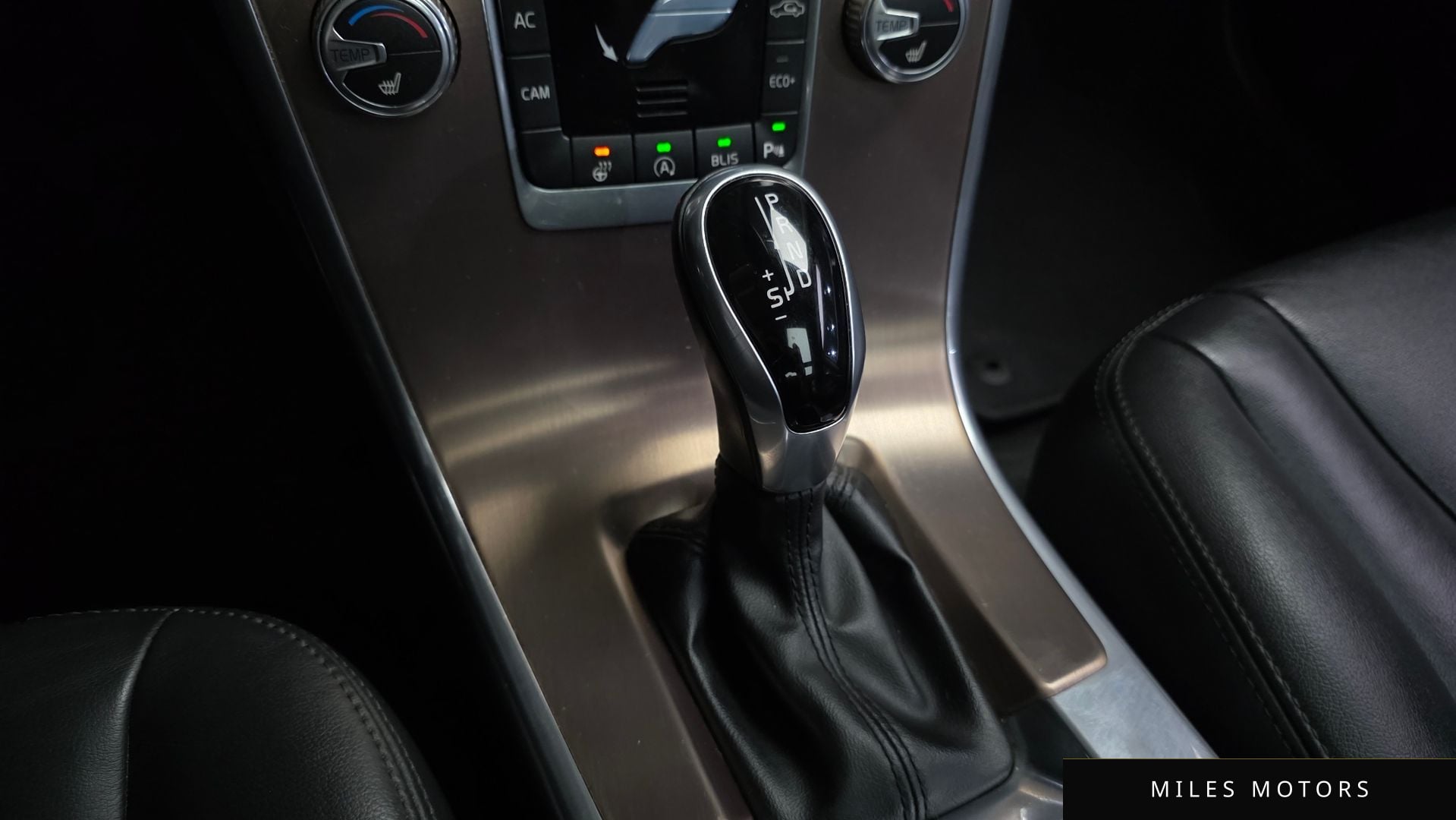 Volvo XC60 2017 — миниатюра 9