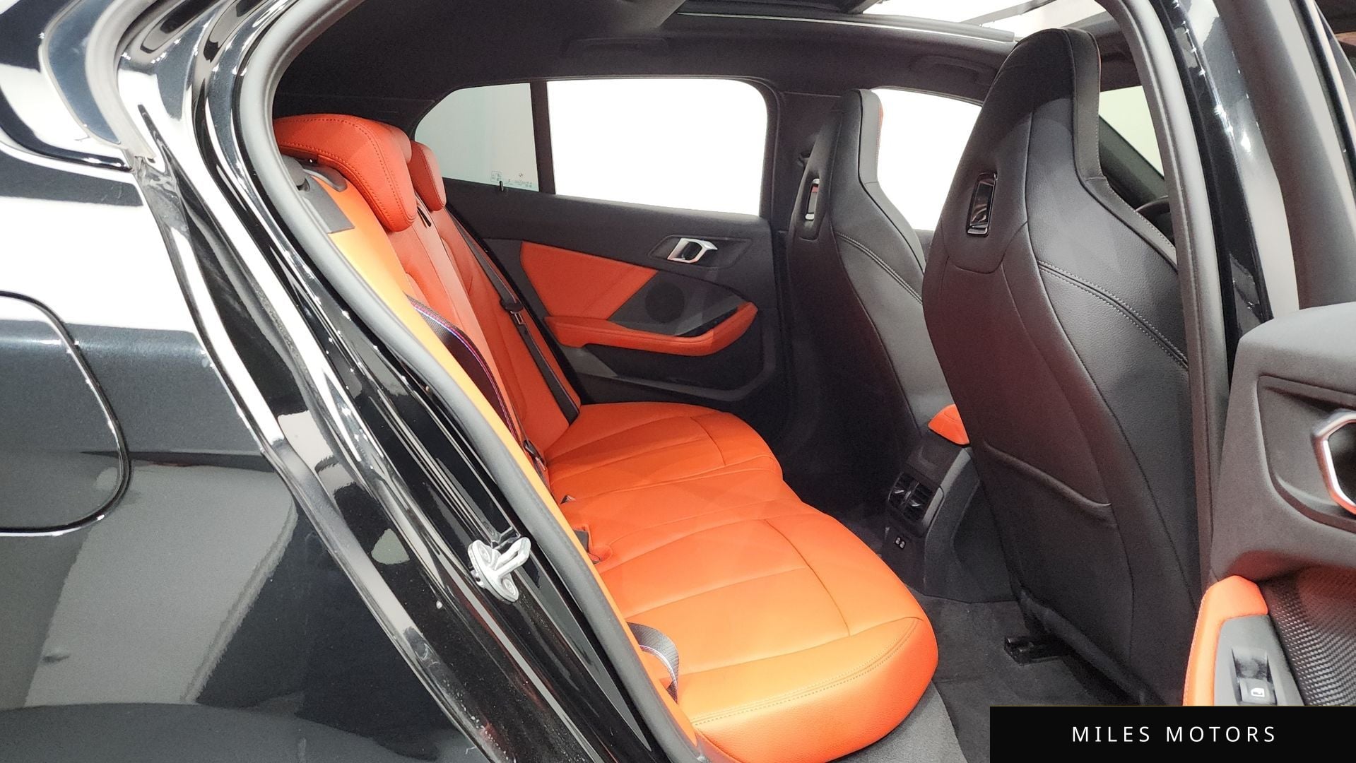 BMW 1 Series (F40) 2024 — миниатюра 16