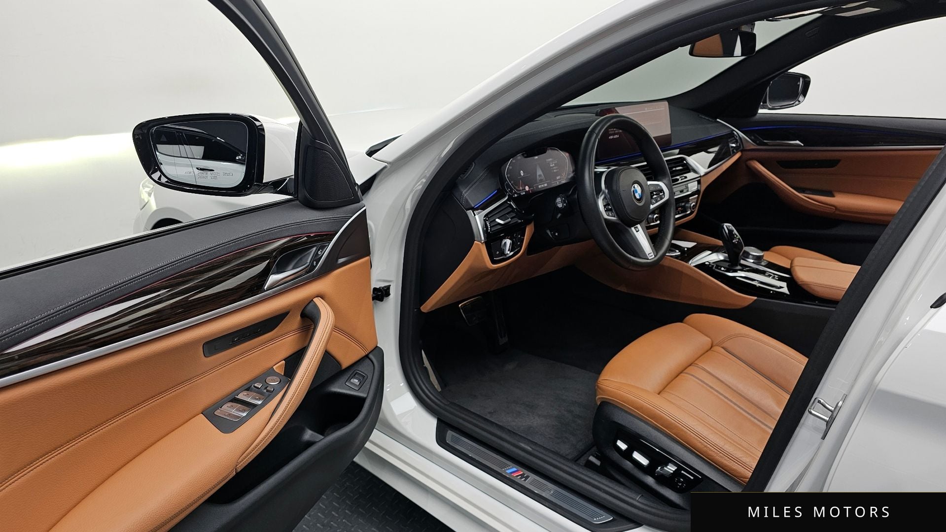 BMW 5시리즈 (G30) 2021 — миниатюра 10