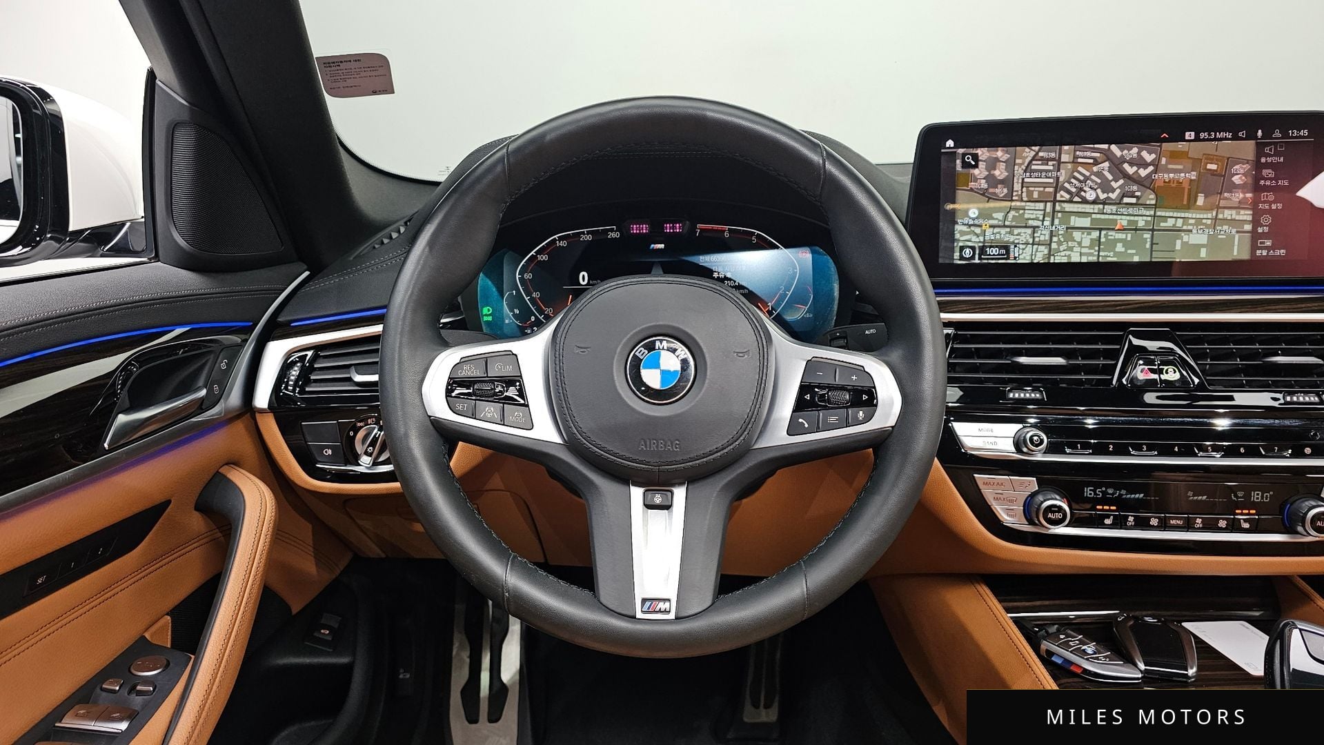BMW 5시리즈 (G30) 2021 — миниатюра 13