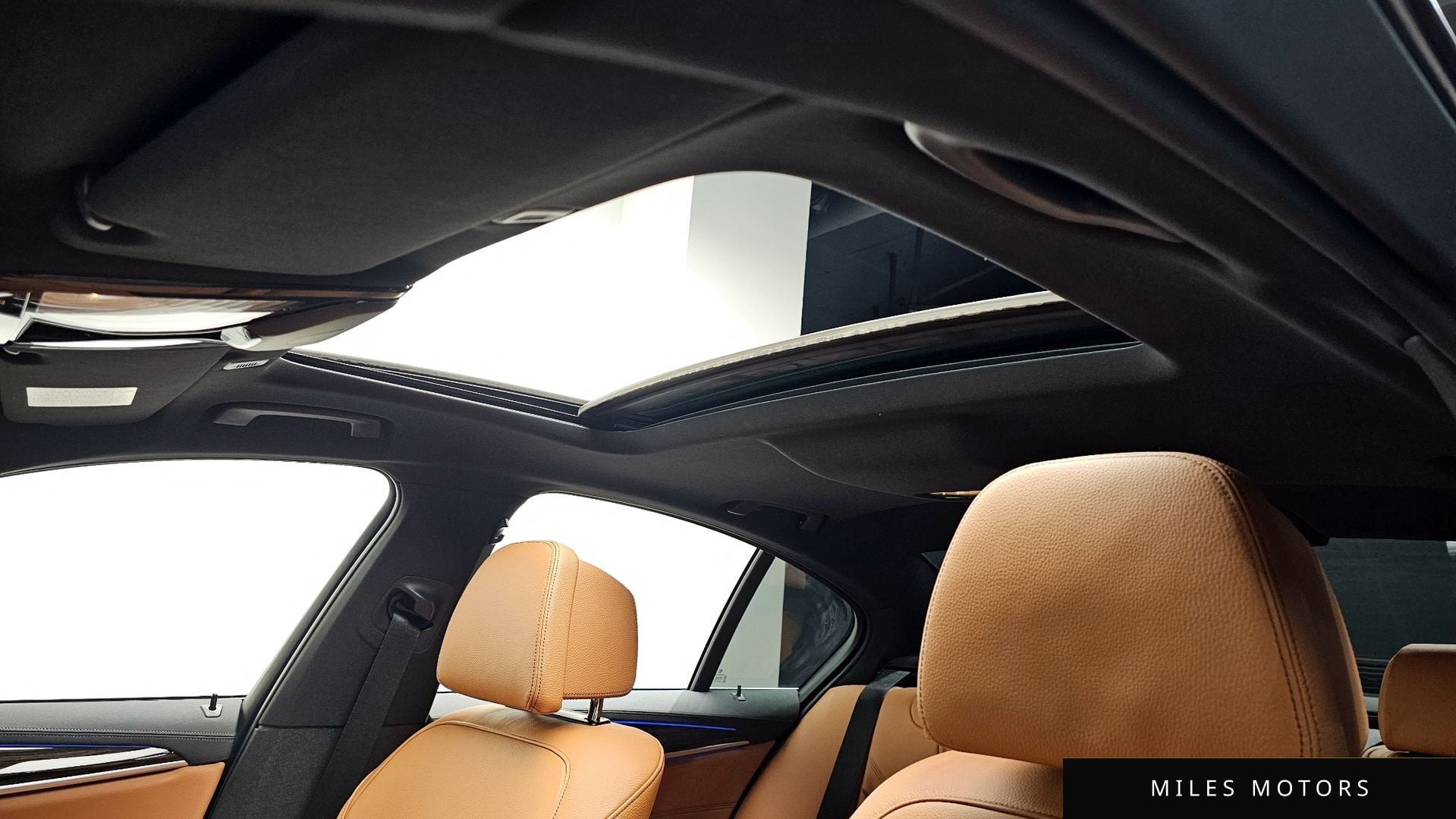 BMW 5시리즈 (G30) 2021 — миниатюра 19