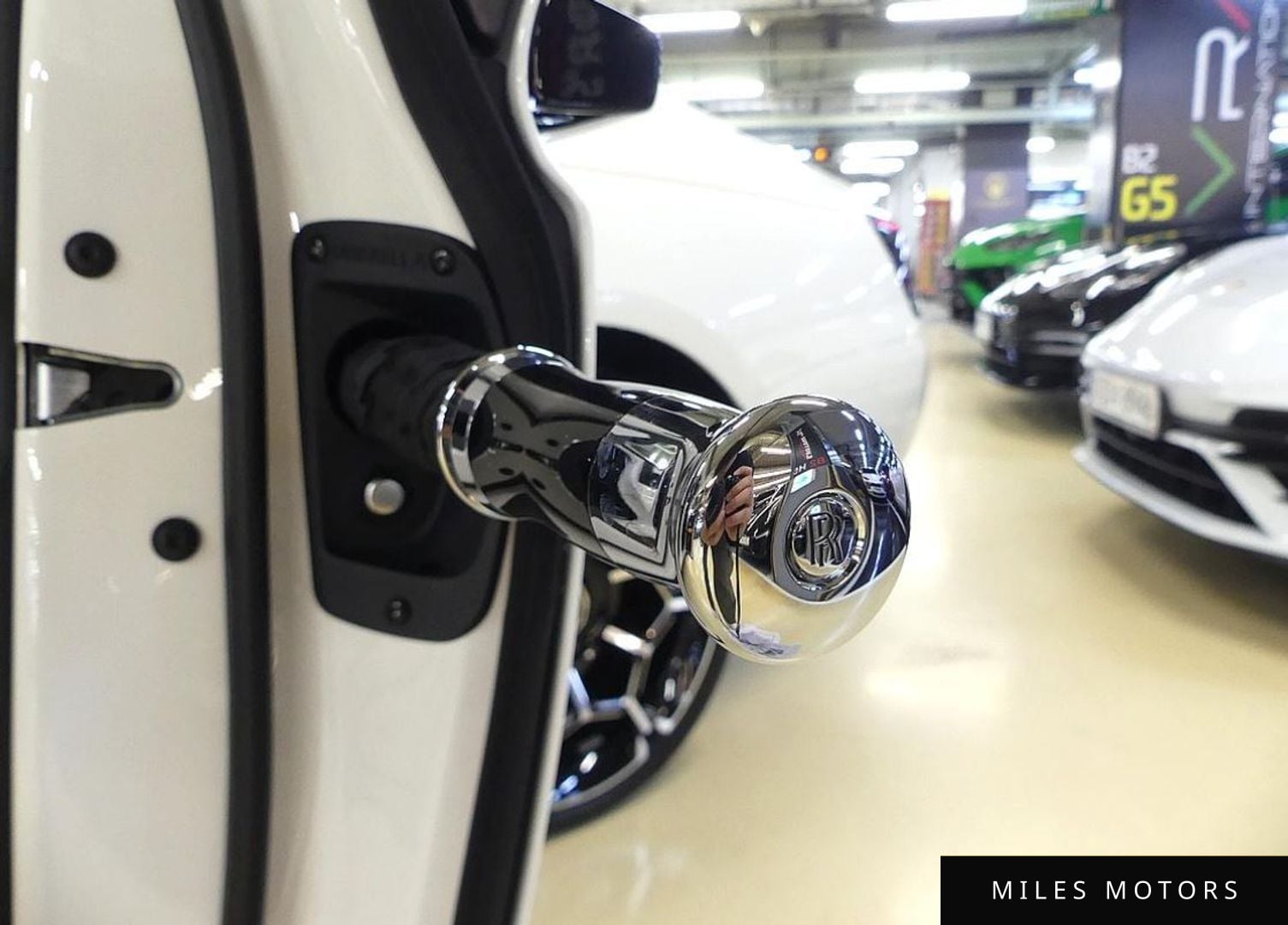 Rolls-Royce 고스트 2025 — миниатюра 20