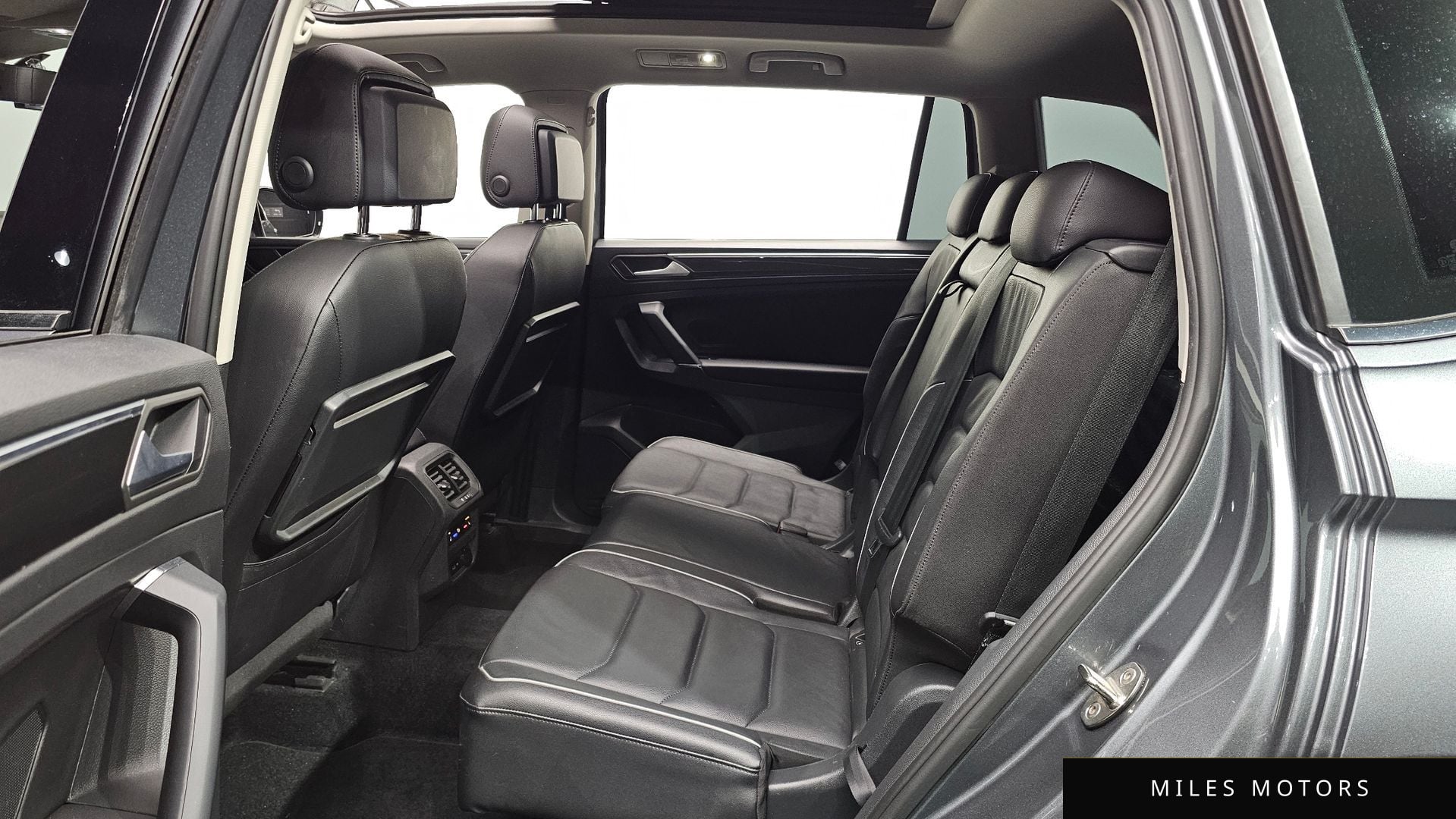 Volkswagen 티구안 올스페이스 2020 — миниатюра 18