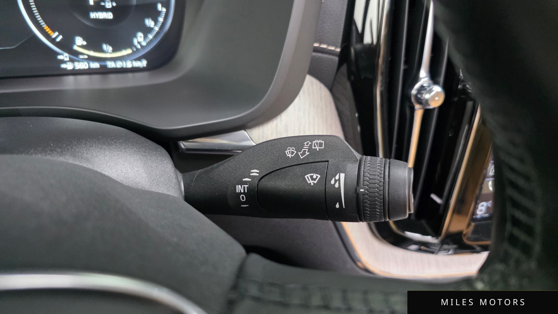 Volvo XC60 2020 — миниатюра 36