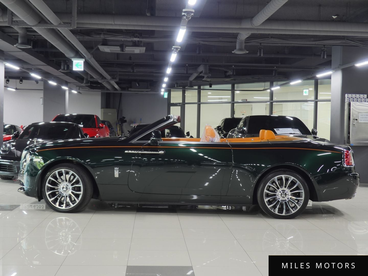 Rolls-Royce Dawn 2018 — миниатюра 3