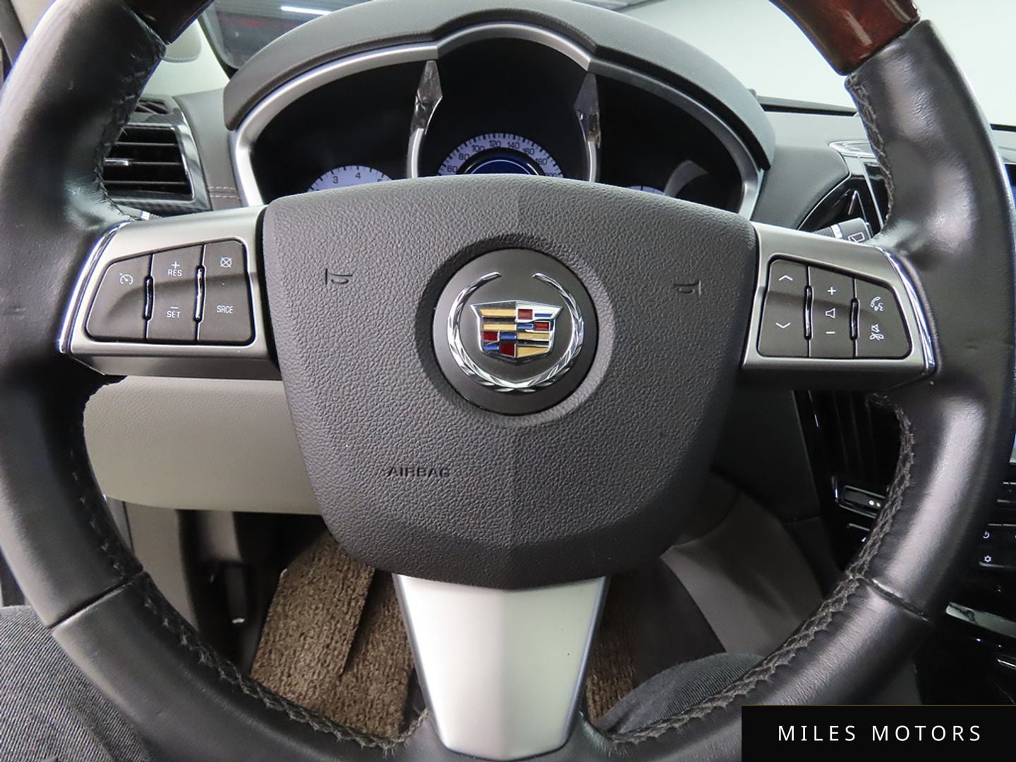 Cadillac SRX 2011 — миниатюра 7