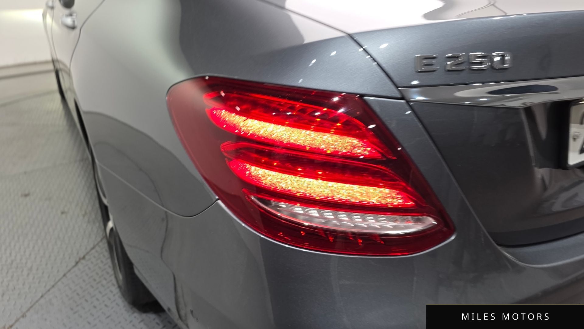 Mercedes-Benz E-Class W213 2020 — миниатюра 9