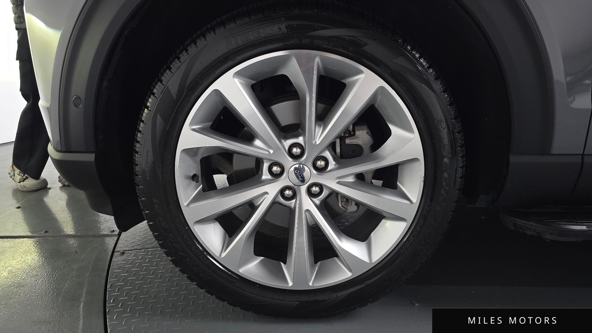 Ford Explorer 2022 — миниатюра 4